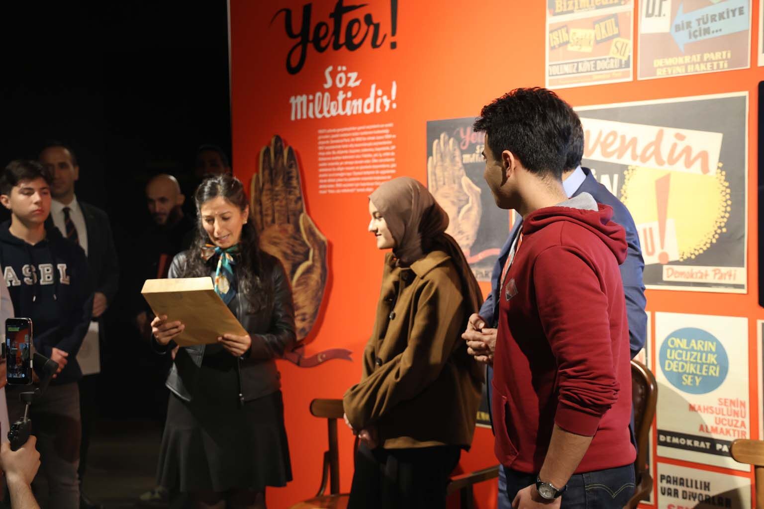 Aydın’da Bakan Tekin’den Fadime Öğretmene Doğum Günü Sürprizi (2)