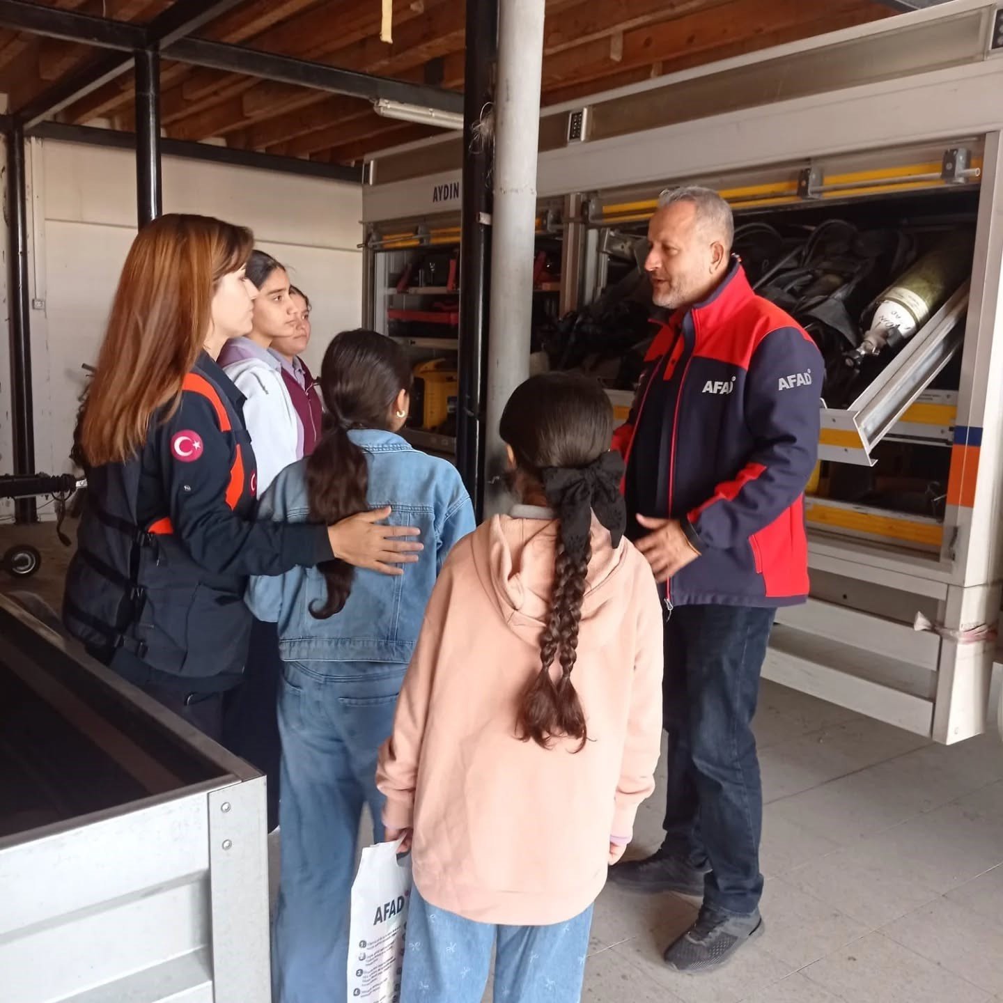 Aydın’da Öğrencilere Afet Farkındalığı Eğitimi (4)