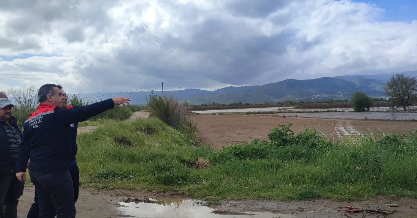 Aydın’da Tarım Arazileri Sular Altında Kaldı (3)