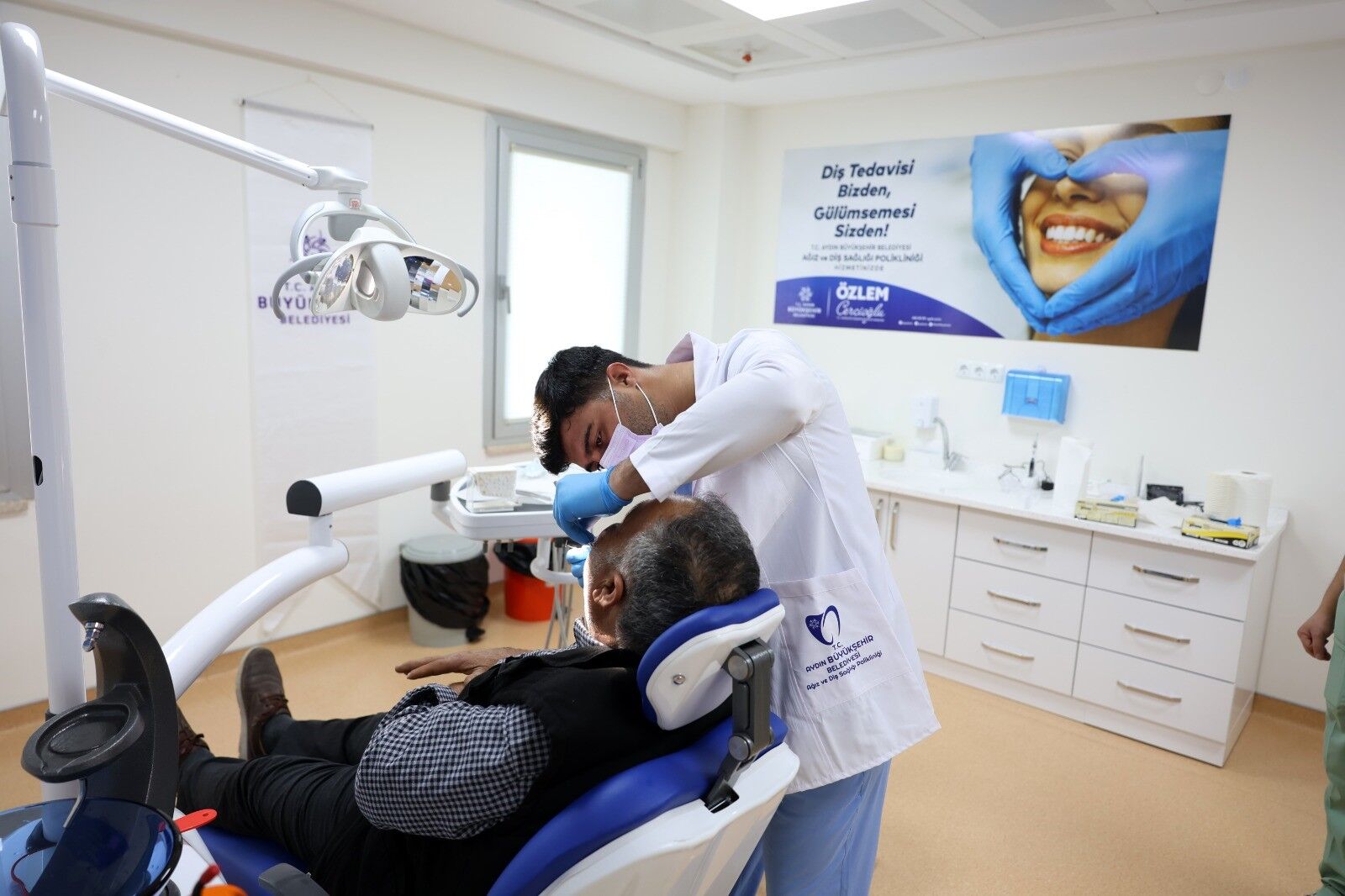 Aydın’ın Bir Ilçesinde Daha Ücretsiz Diş Polikliniği Hizmete Başladı (4)