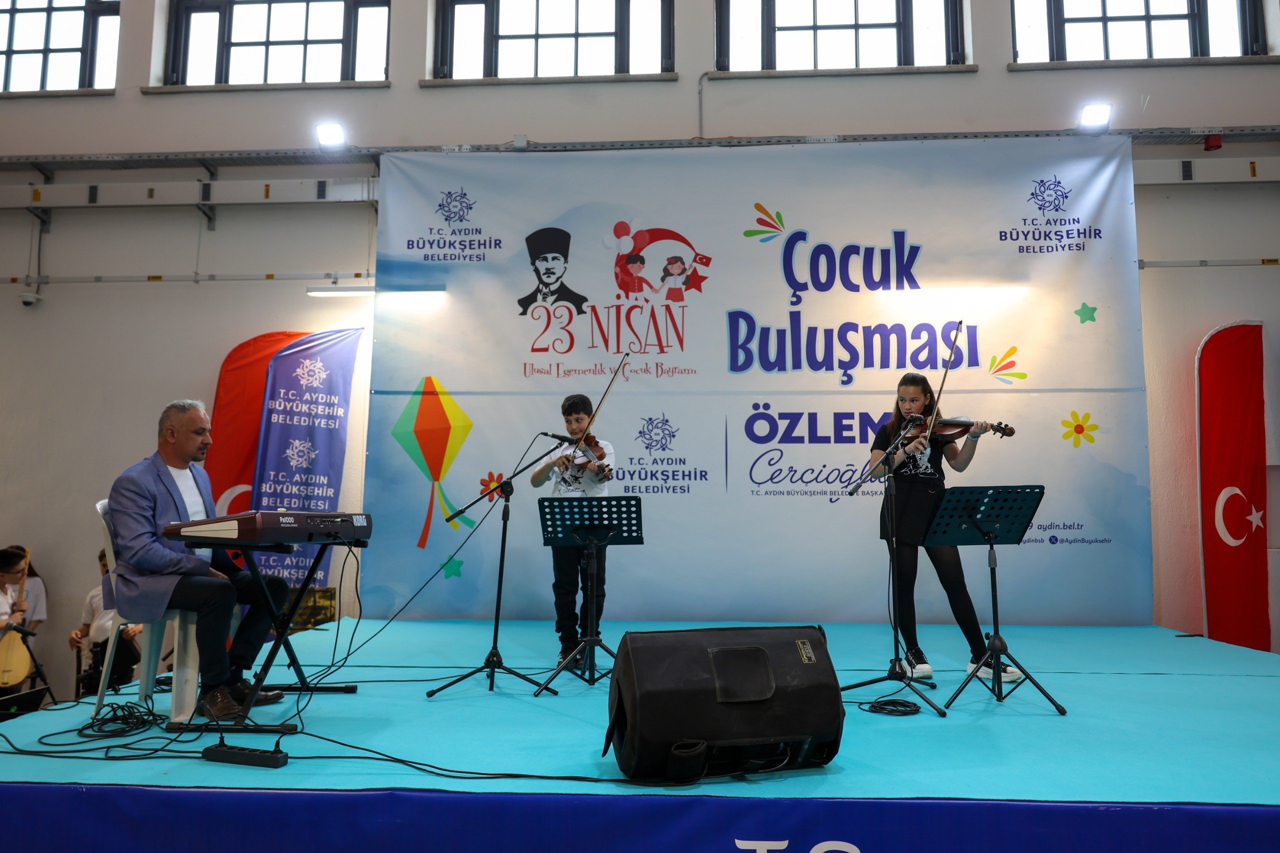 Başkan Çerçioğlu'ndan Çocuklara 23 Nisan Hediyesi (4)