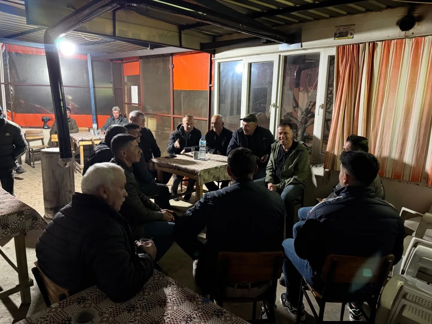 Başkan Ercan Koyunlar Mahallesi’nde Vatandaşlarla Buluştu (7)