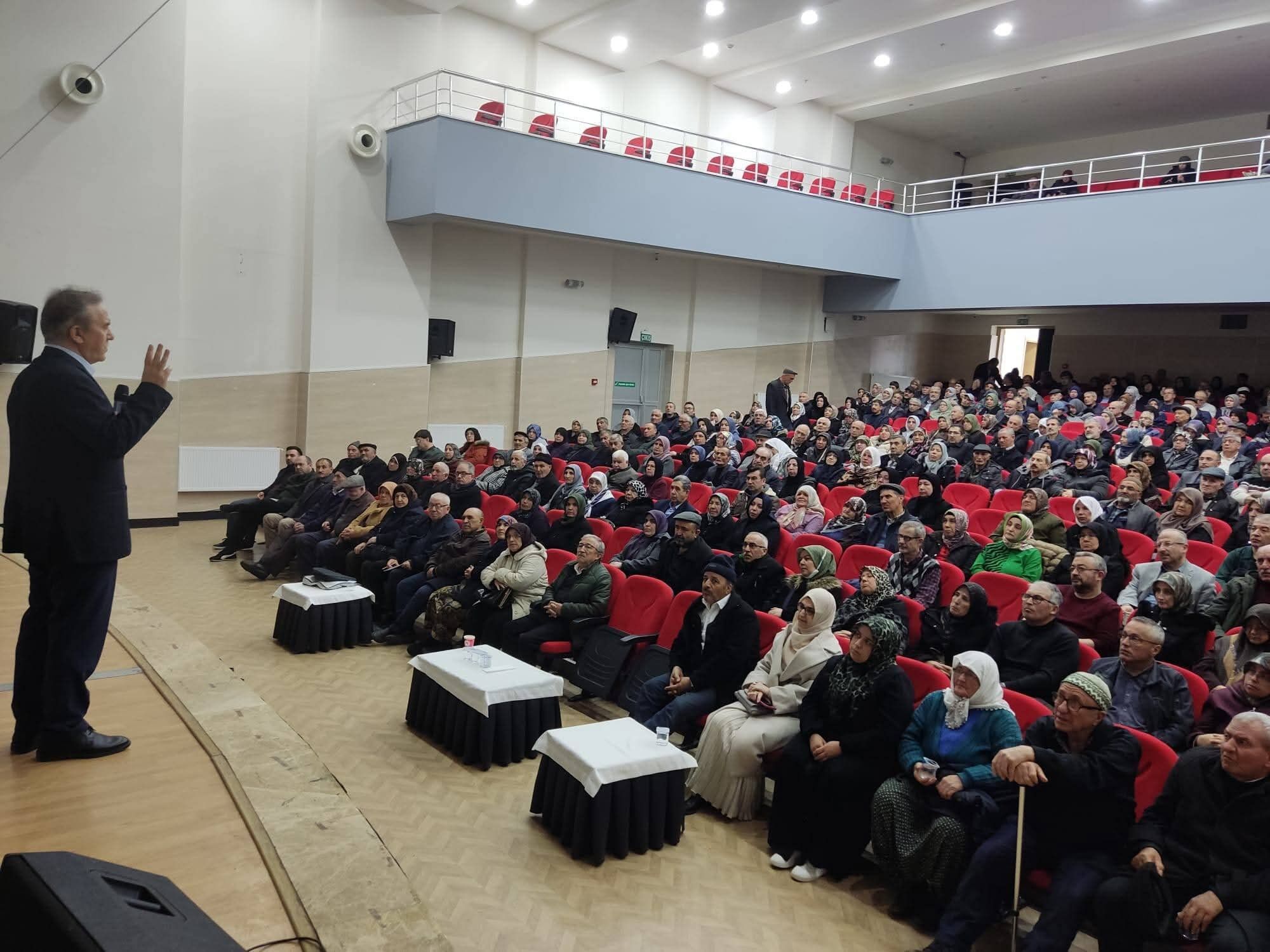 Hacı Adaylarına Yönelik Seminer (3)