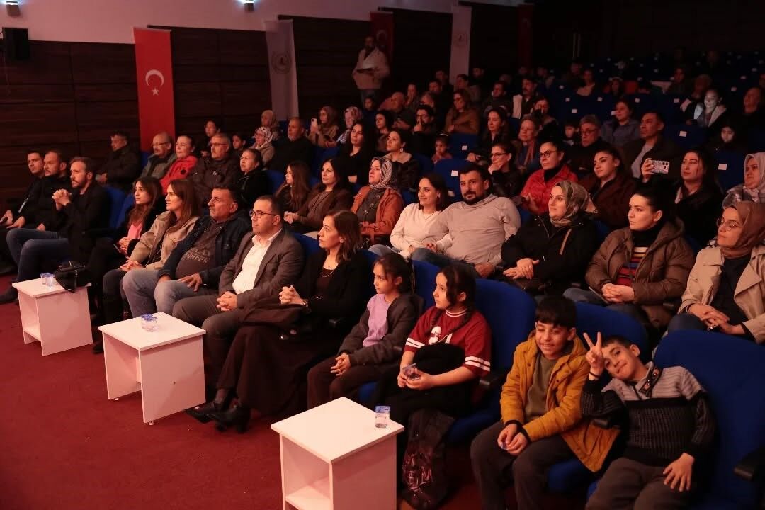 İncirliova’da Anadolu’dan Türküler Konseri Düzenlendi (3)