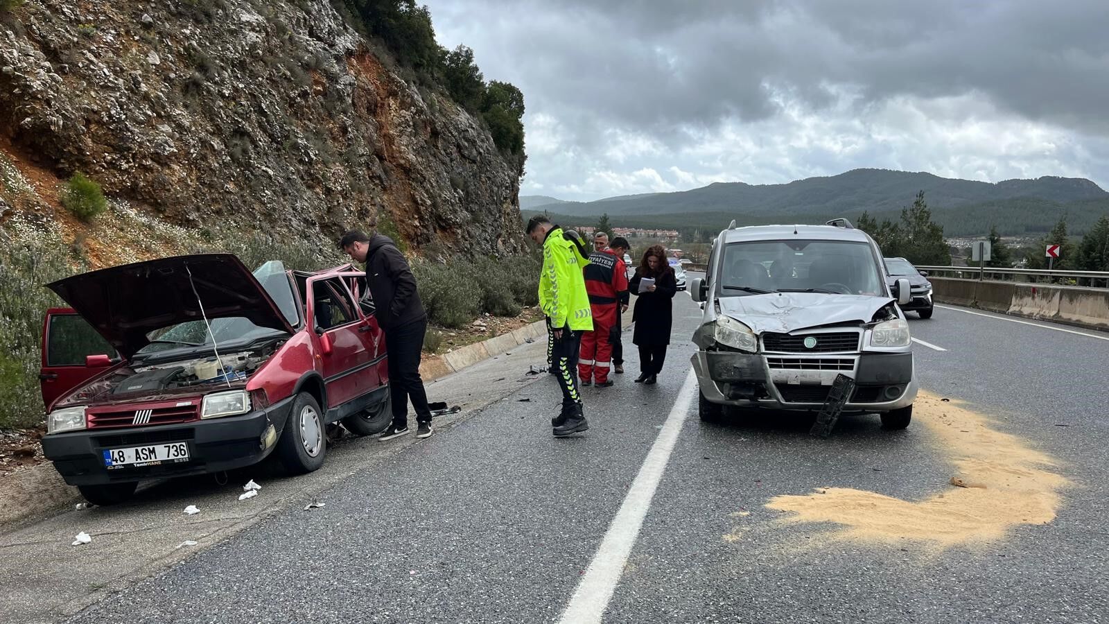 Kazada Fiat Araçlar Kağıt Gibi Ezildi (1)