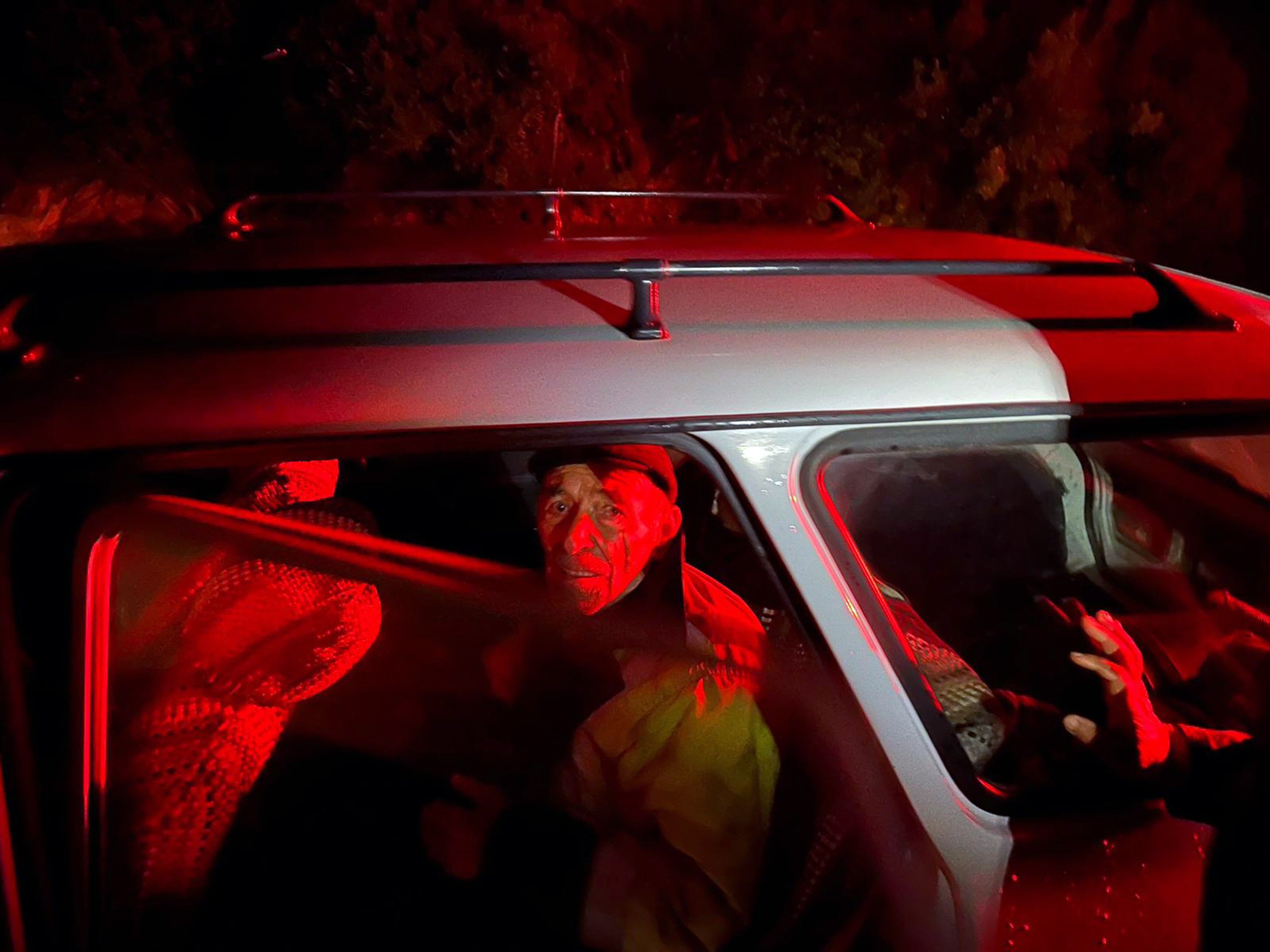 Mantar Ararken Kayboldu (2)