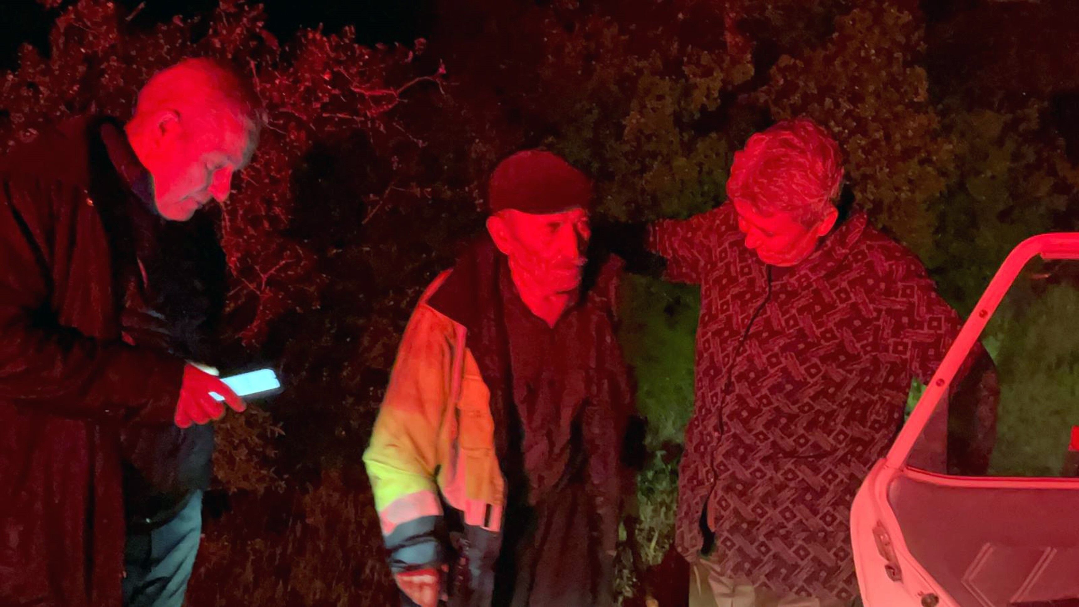 Mantar Ararken Kayboldu (4)