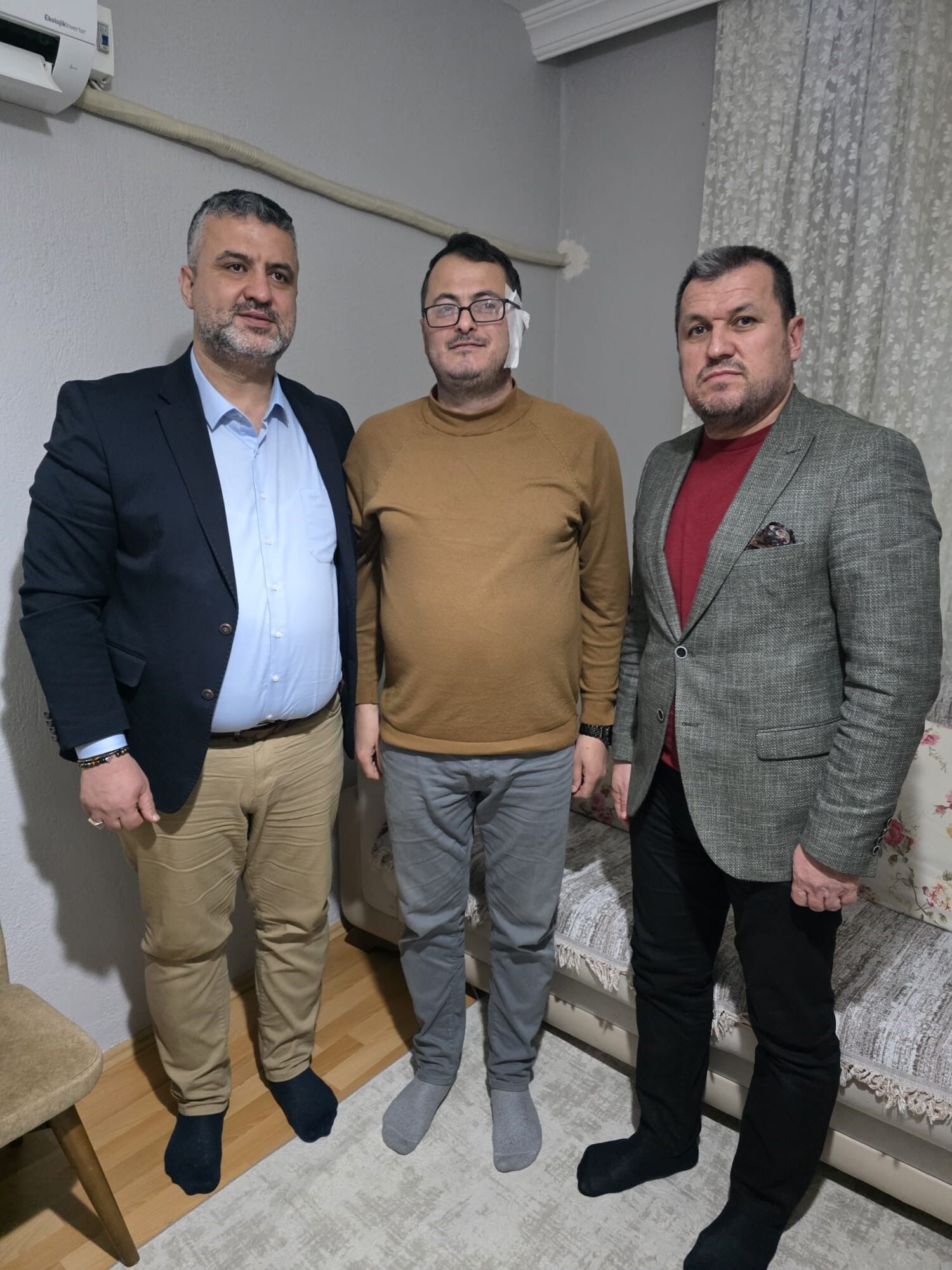 Namaz Çıkışı Imama Bıçaklı Saldırı (2)