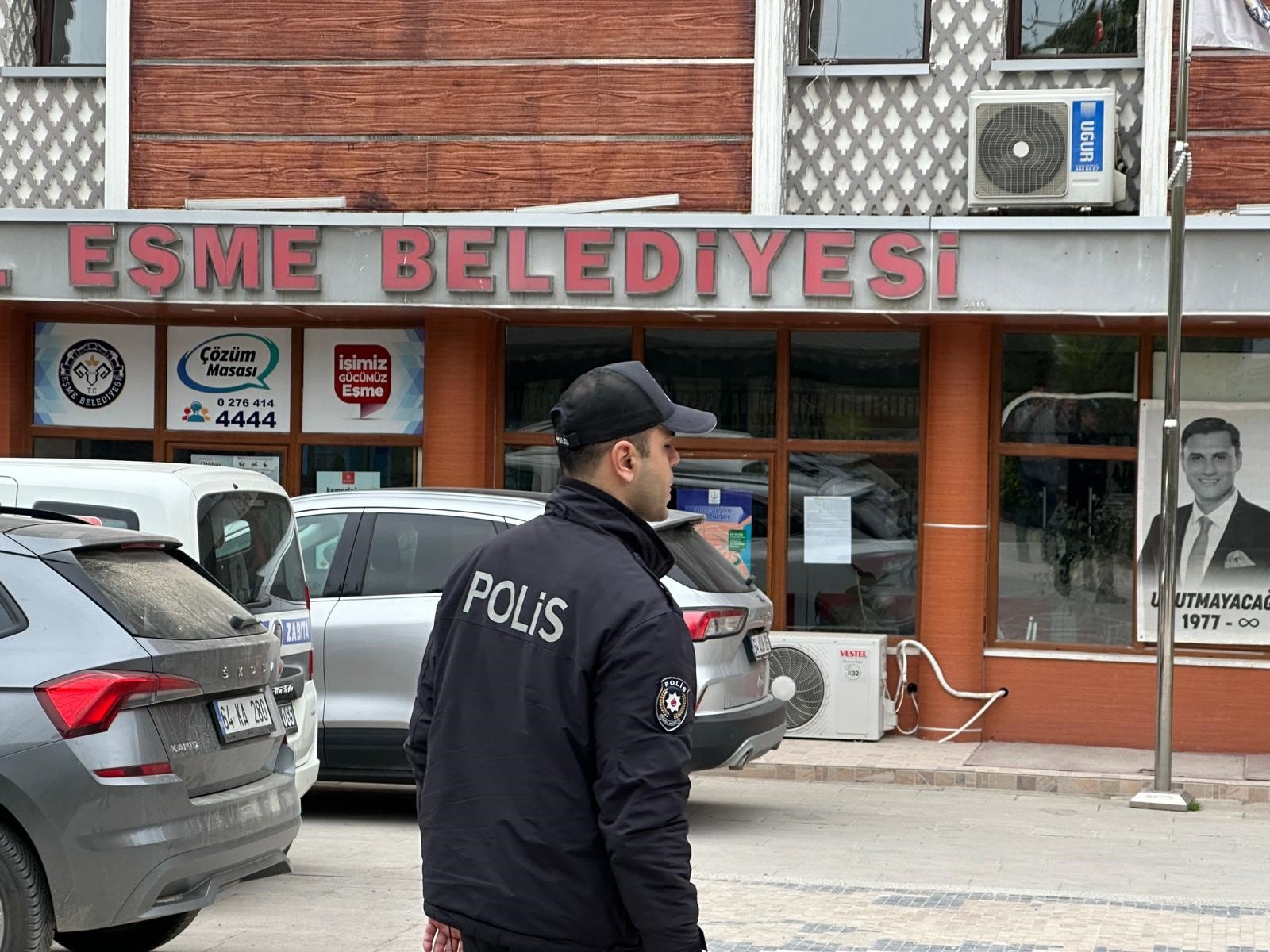 Uşak Cumhuriyet Başsavcılığınca Eşme Belediyesi Yönelik Başlatılan ‘Irtikap' Soruşturması Kapsamında Eşme Belediye Başkanı Yılmaz Tozan, Eşi Burcu Tozan Ve