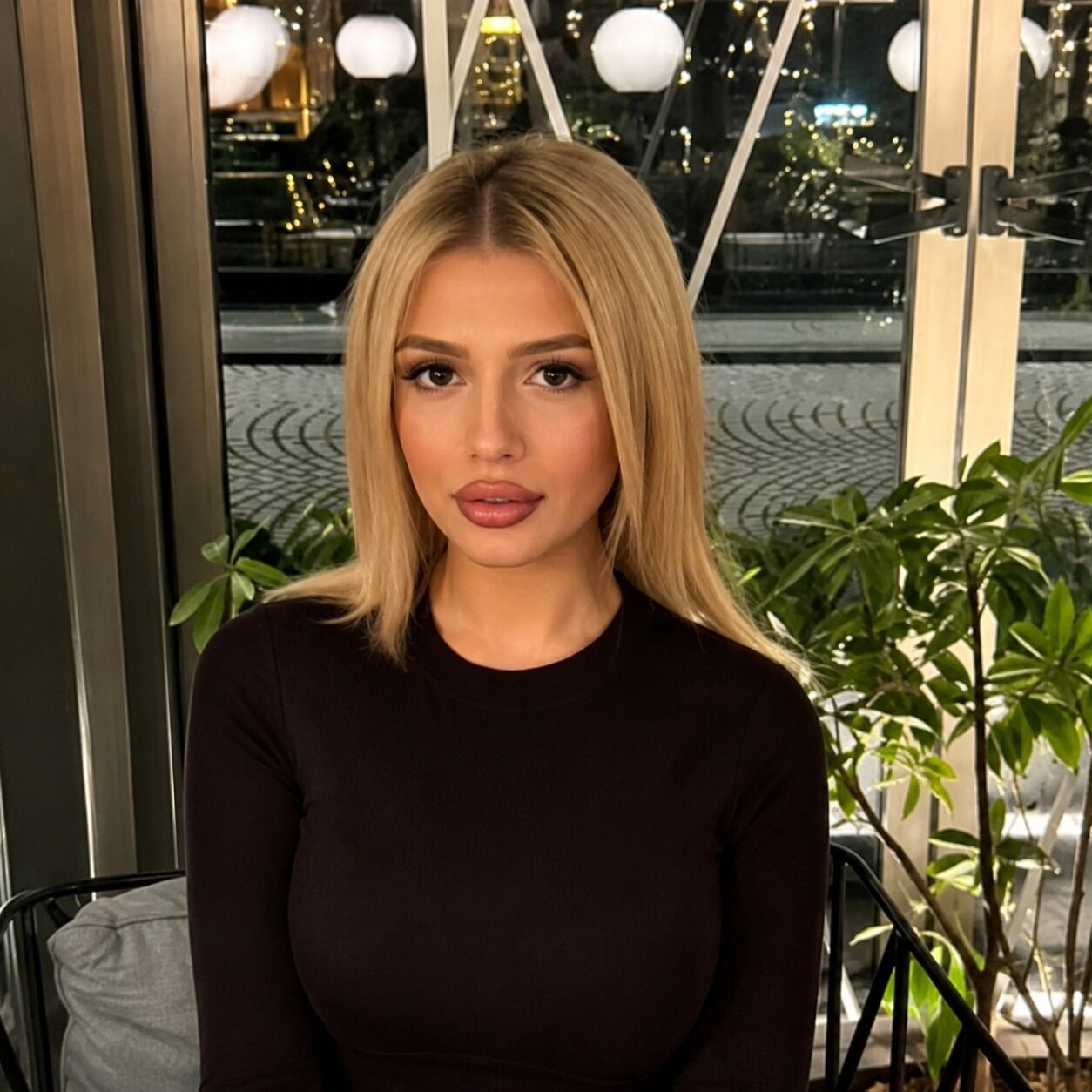 22 Yaşındaki Betül Hayatını Kaybetti (1)