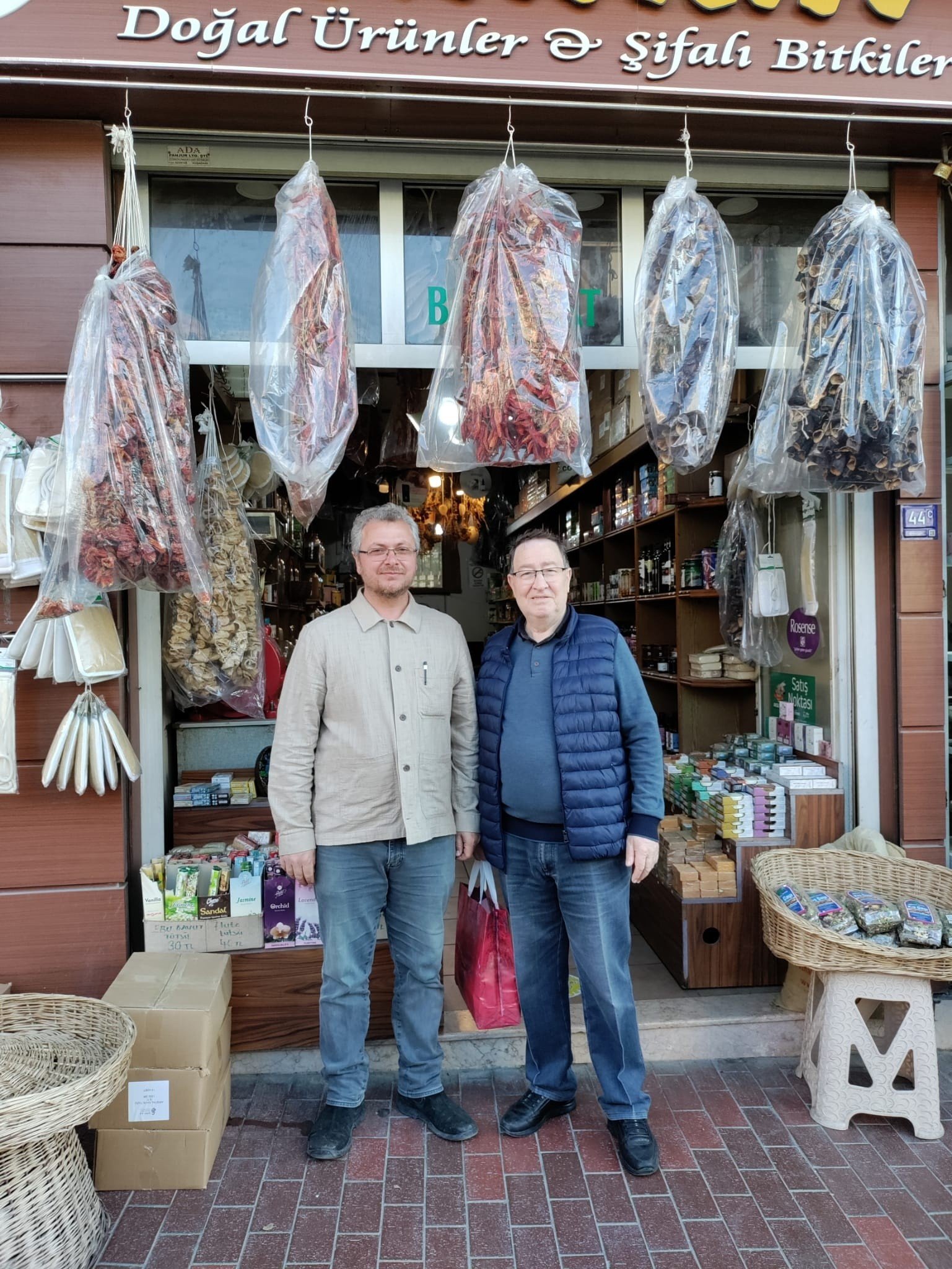 Ak Parti Kuşadası İlçe Teşkilatı’ndan Saha Ziyareti (1)