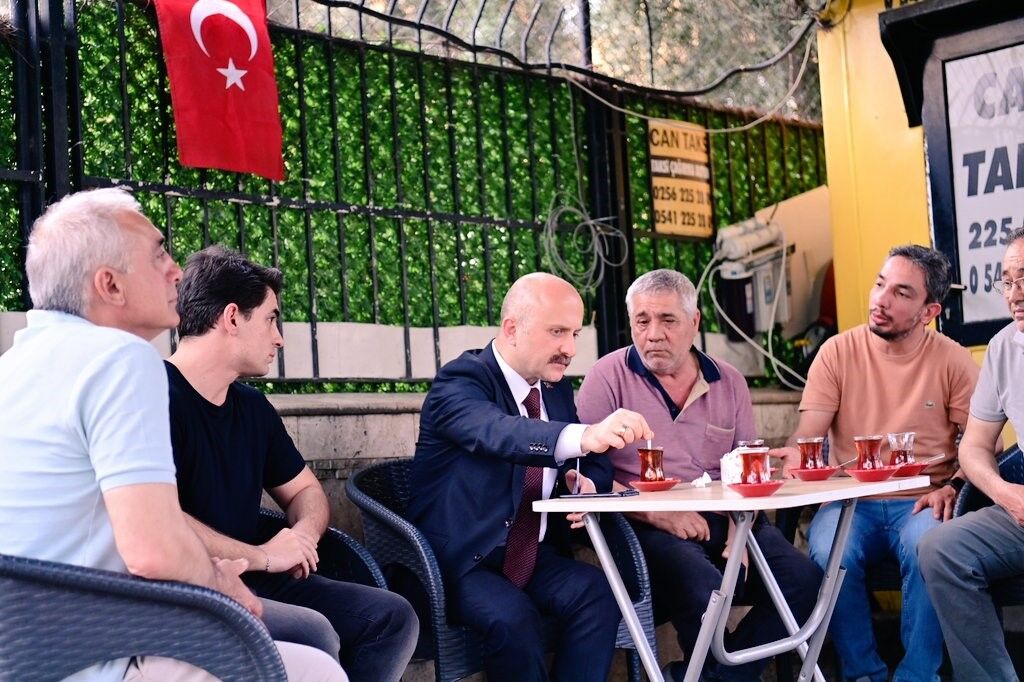 Aydın’ın Yeni Valisi Dr. Osman Varol Esnafla Bir Araya Geldi (4)
