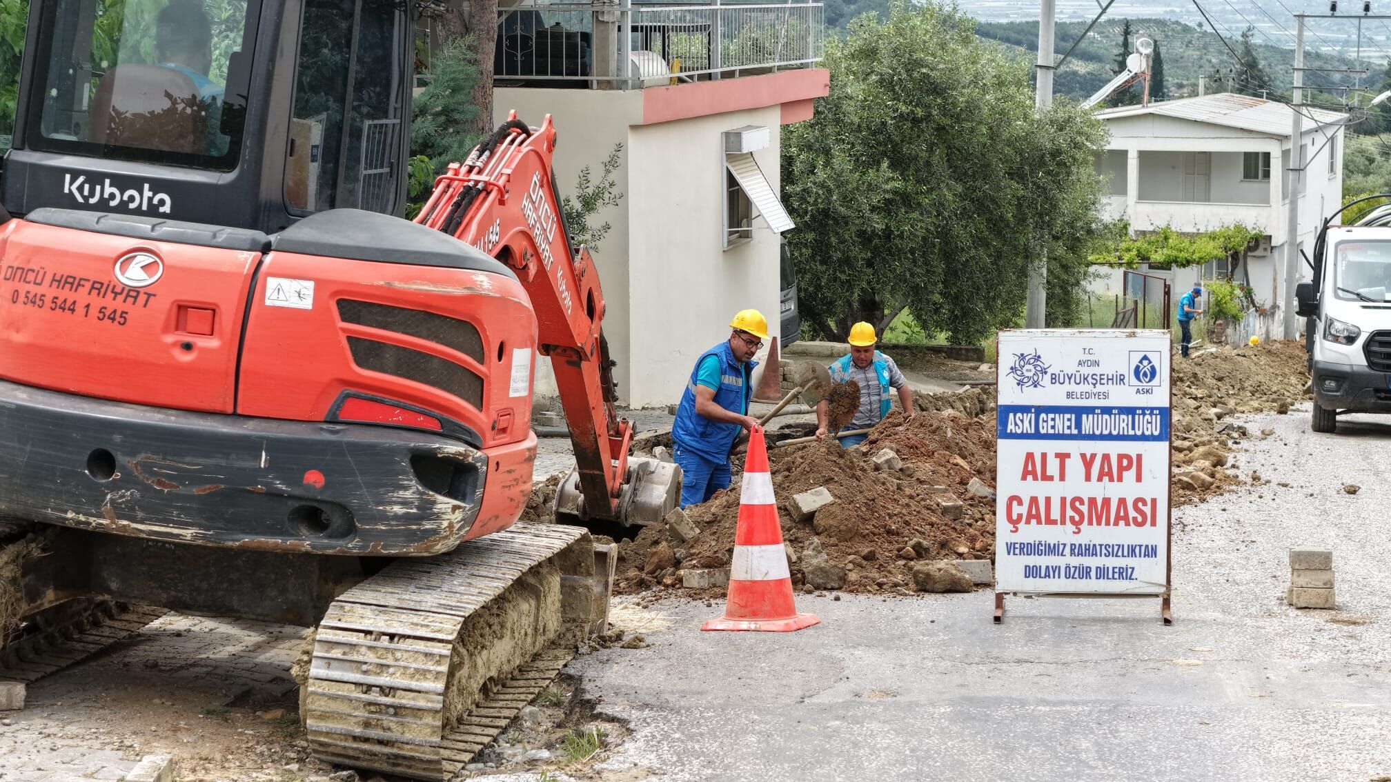 Başkan Çerçioğlu'ndan Kuyucak’ta Altyapı Yatırımı (5)
