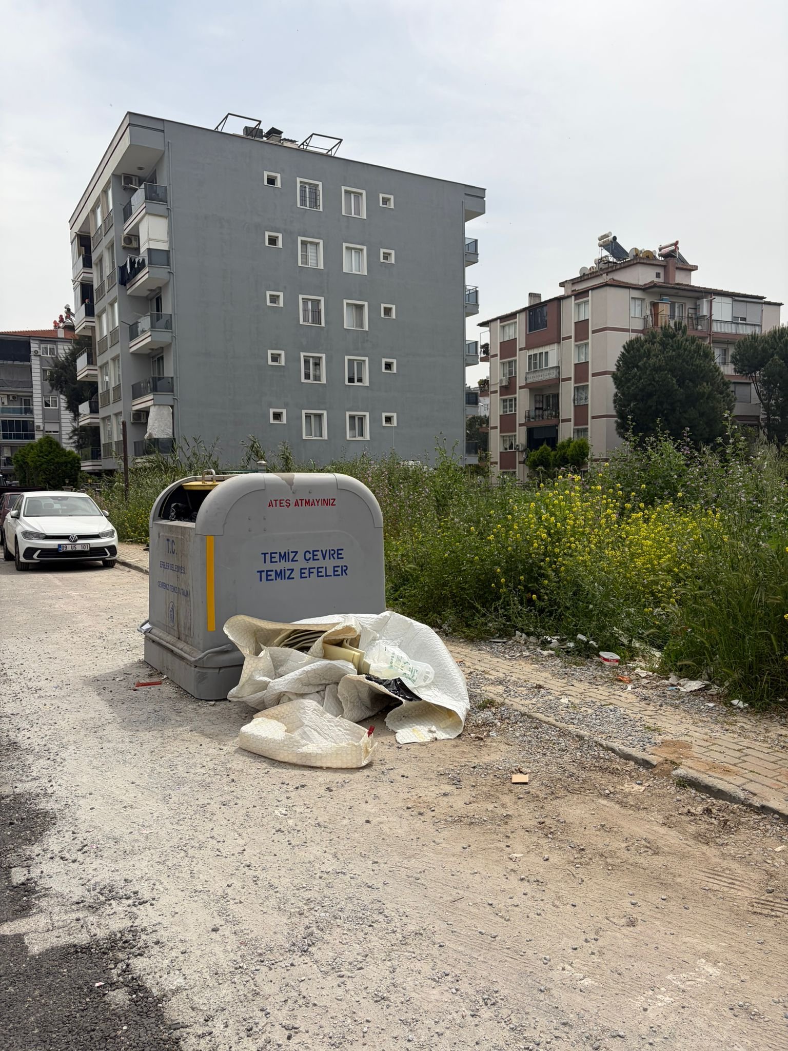 Chp’li Anıl Yetişkin Efeler’i Kaderine Terk Etti (4)