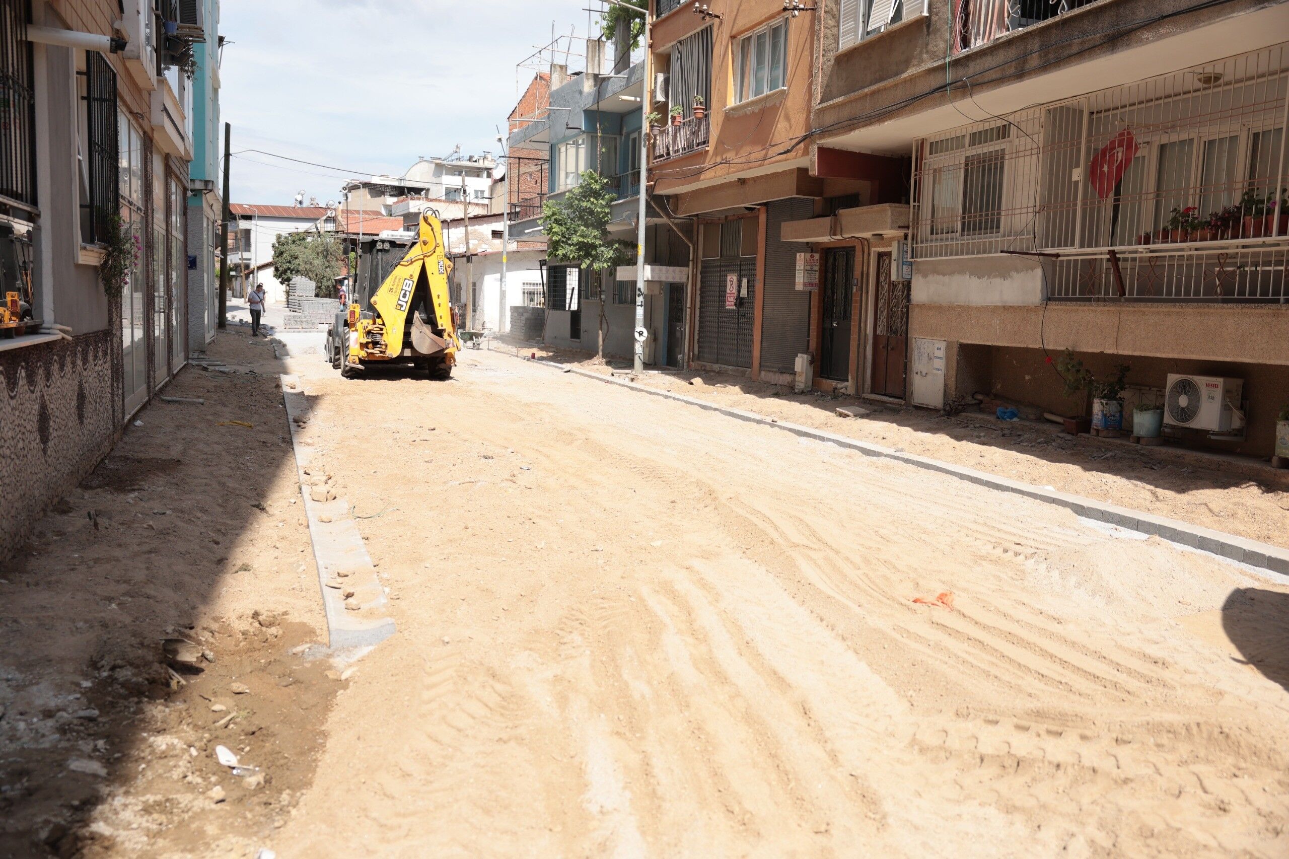 İncirliova’da Yeni Yollar Bayrama Yetişecek (4)