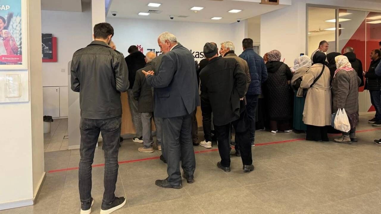 3 banka birleşiyor.. Tarih belli oldu