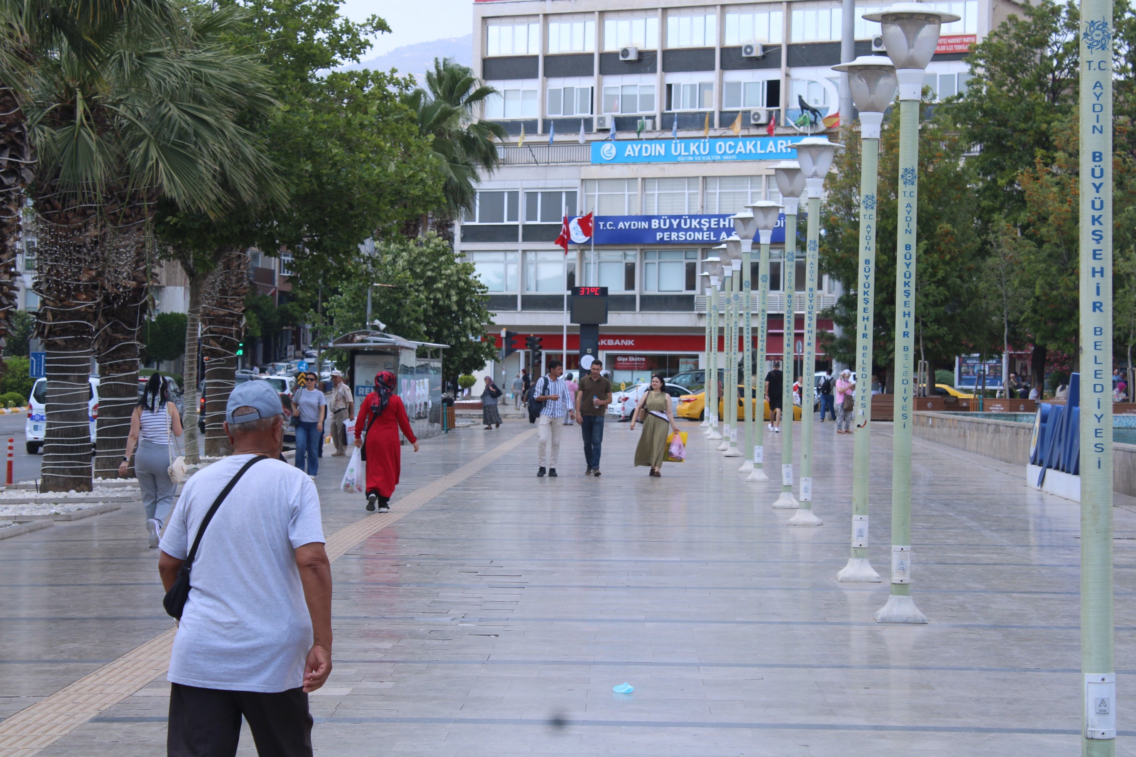 Aydın’a 4289 kişi geldi, 4160 kişi gitti