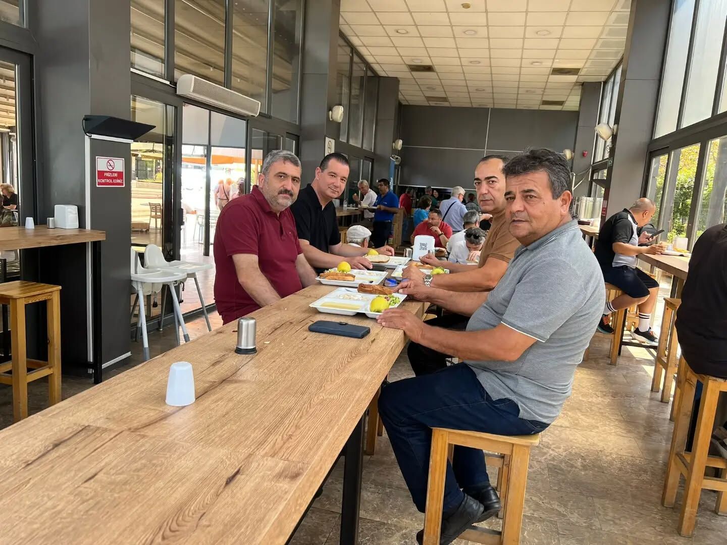 Ak Parti Efeler İlçe Başkanı Kendirlioğlu'ndan Başkan Çerçioğlu’na Teşekkür (3)