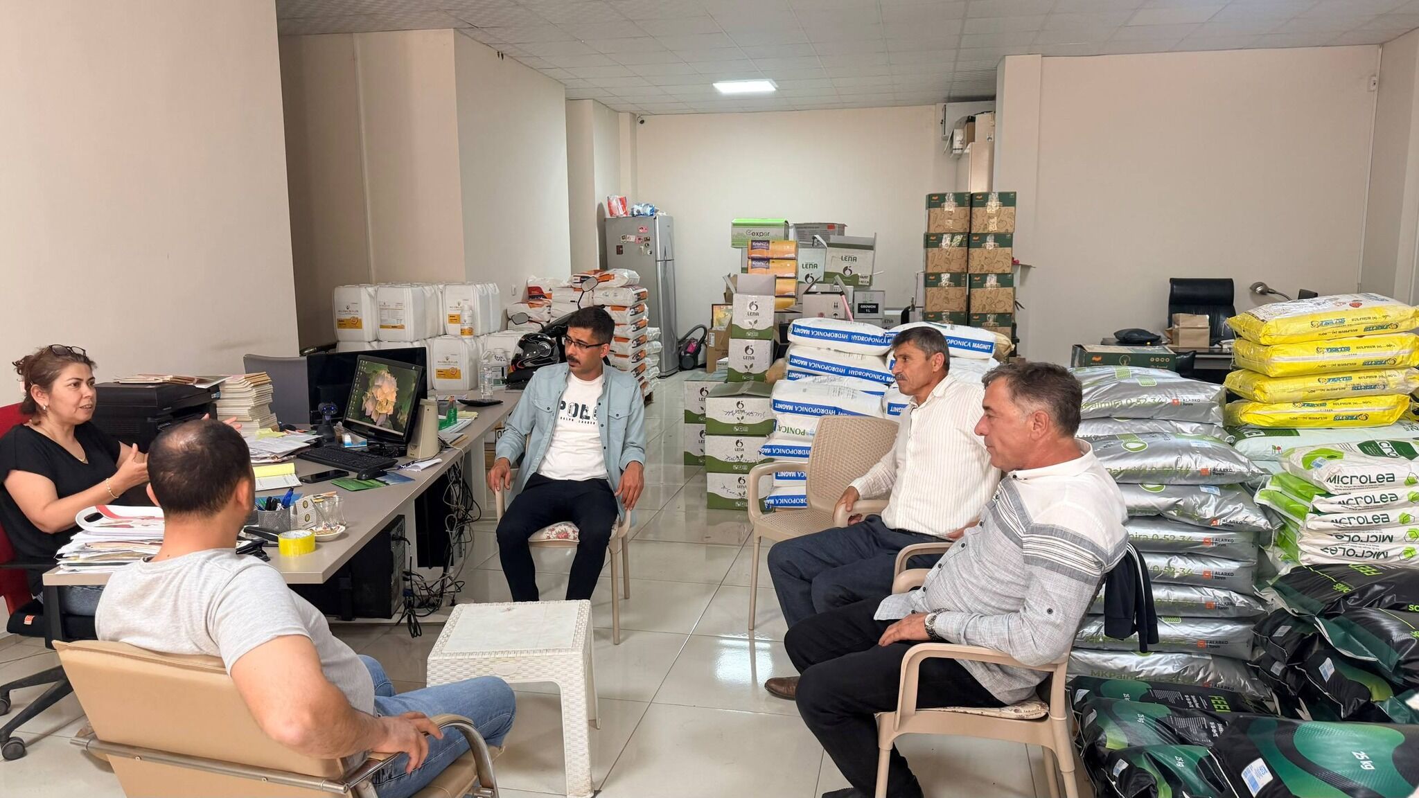 Ak Parti Sultanhisar Teşkilatı’ndan Esnaf Ziyareti (2)
