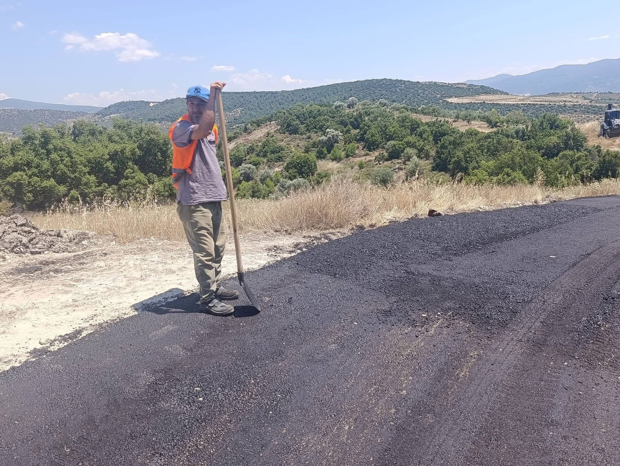 Aydın Büyükşehir Dağ Tepe Demeden Hizmete Devam Ediyor (2)