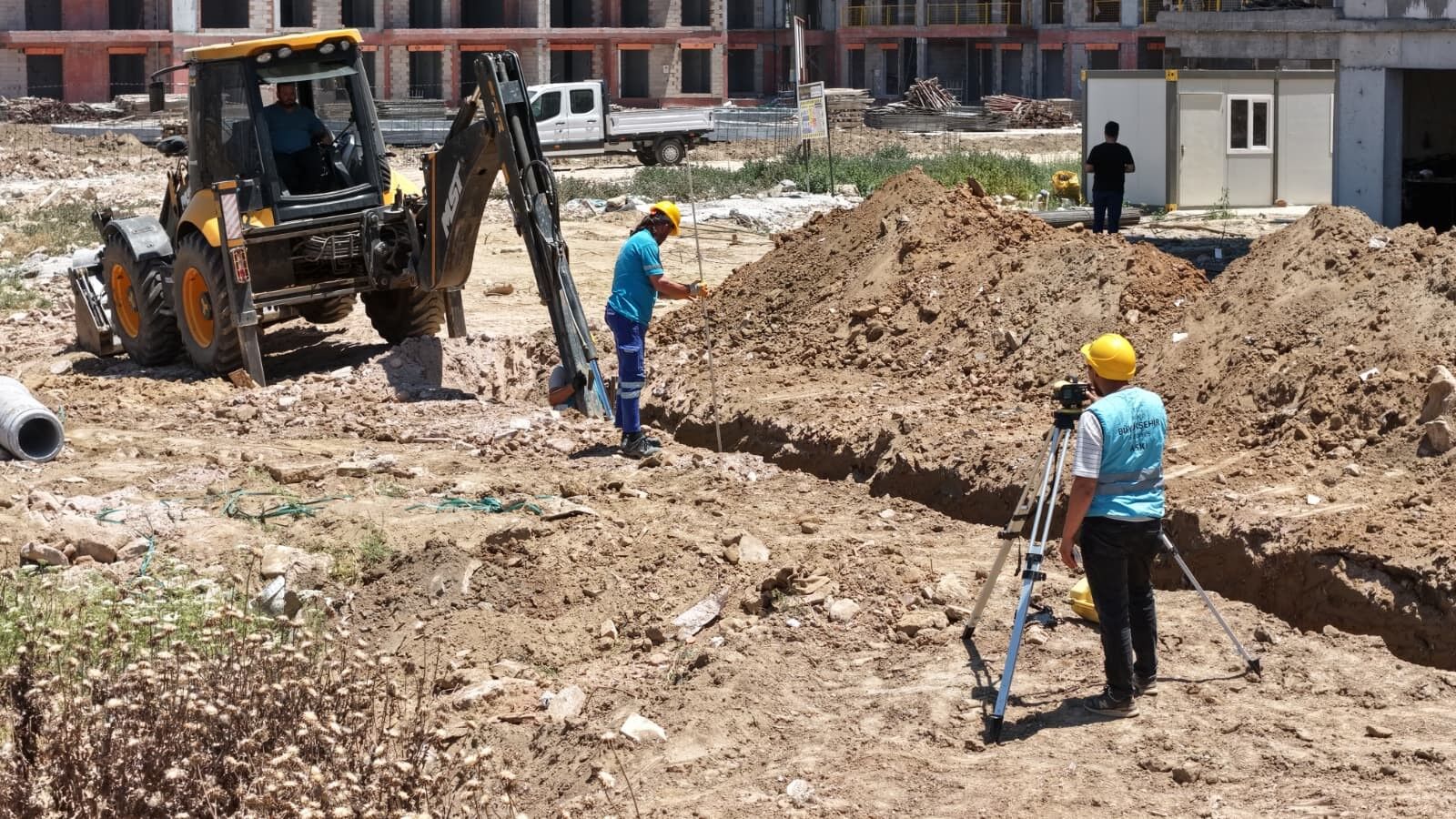 Başkan Çerçioğlu’nun Talimatıyla Altyapı Çalışmaları Aralıksız Sürüyor (2)