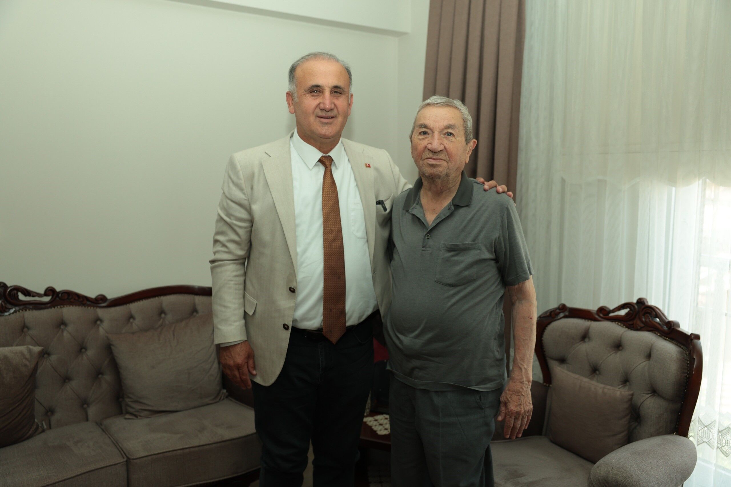 Başkan Kaya Şehit Babalarını Unutmadı (4)
