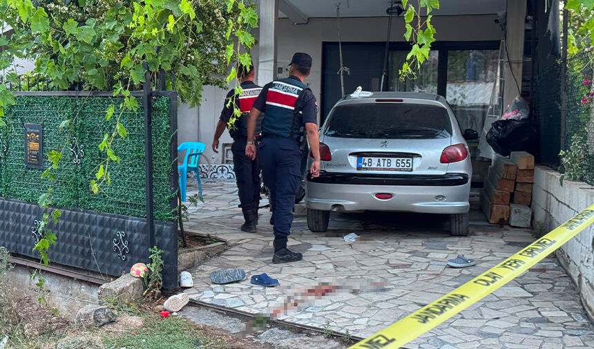 Komşu kavgasında hayatını kaybetti