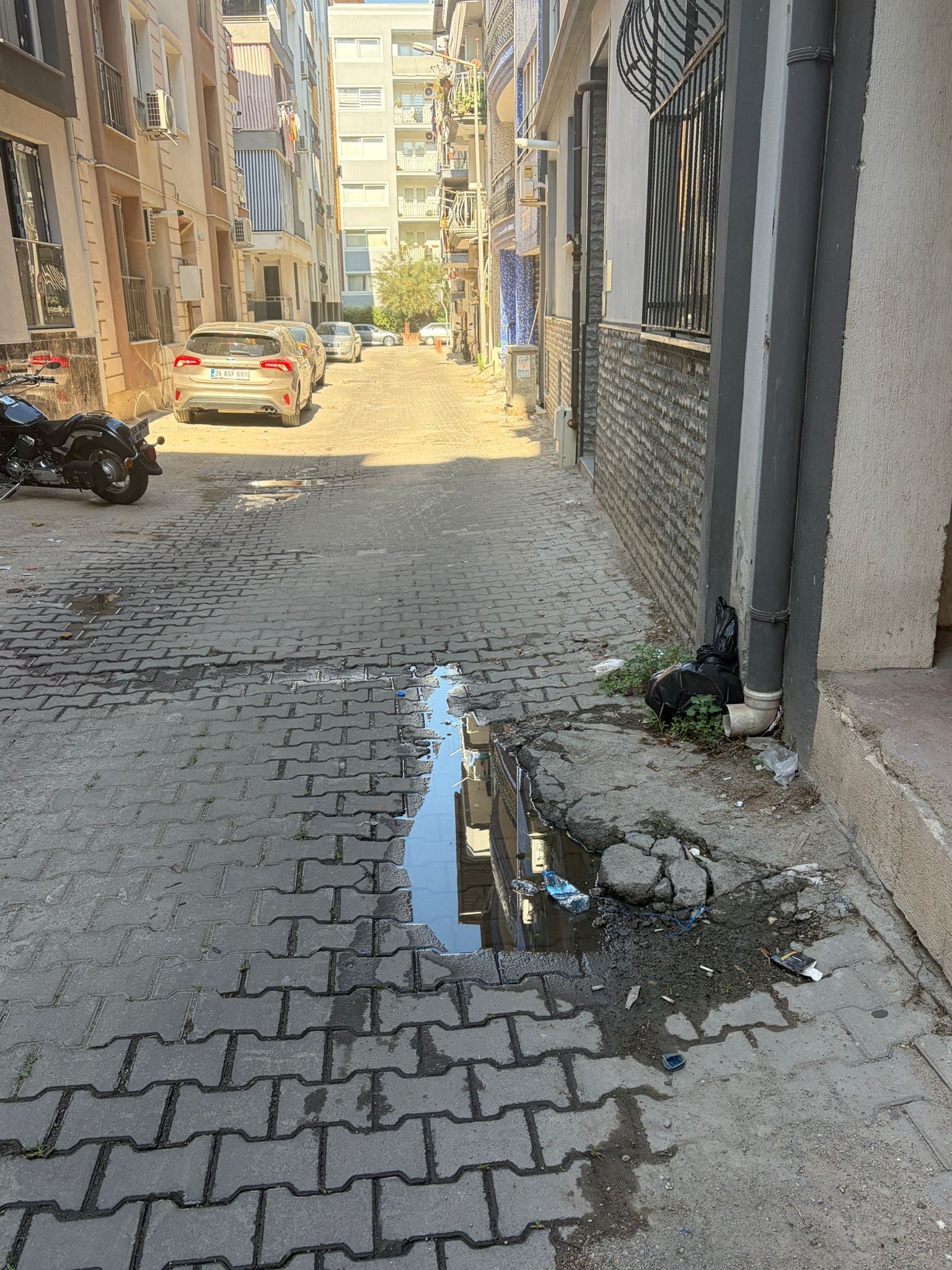 Şehir Merkezinde Utandıran Manzara.. Efeler Belediyesi Nerede (9)