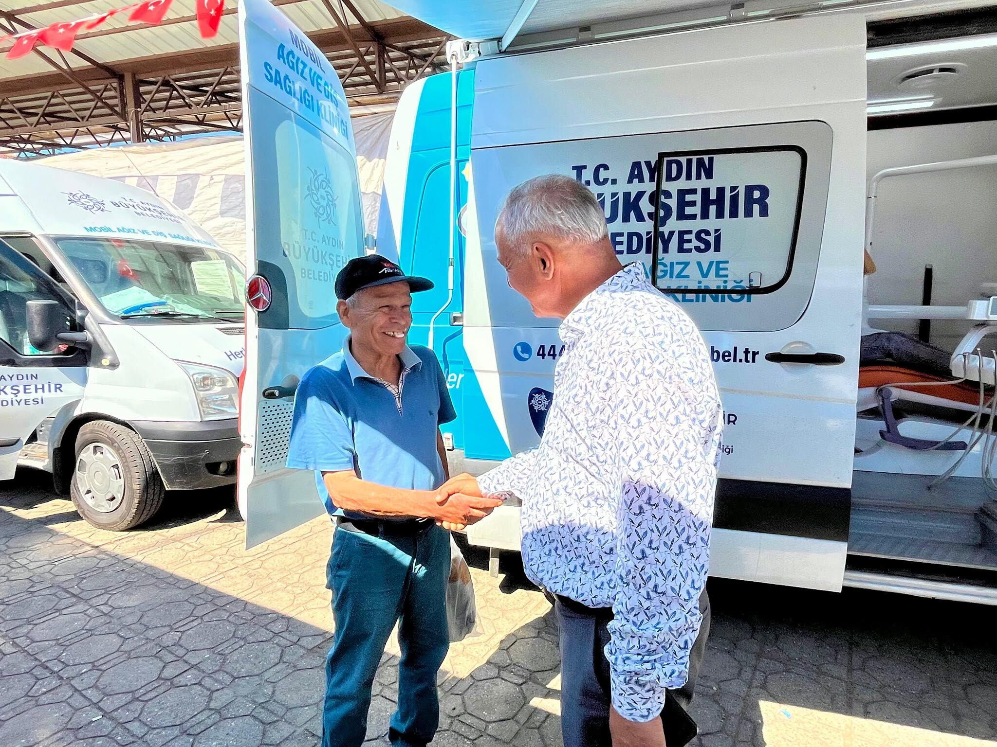 Teşekkürler Özlem Çerçioğlu.. Atça’da Mobil Diş Kliniğine Yoğun Ilgi (3)