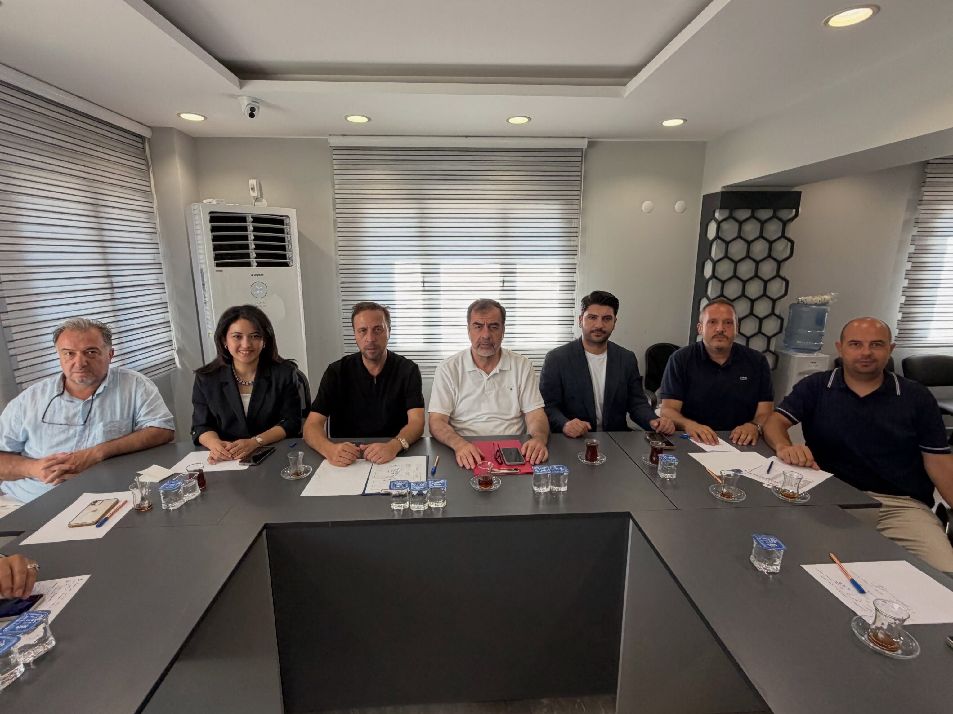 Ak Parti Aydın (2)