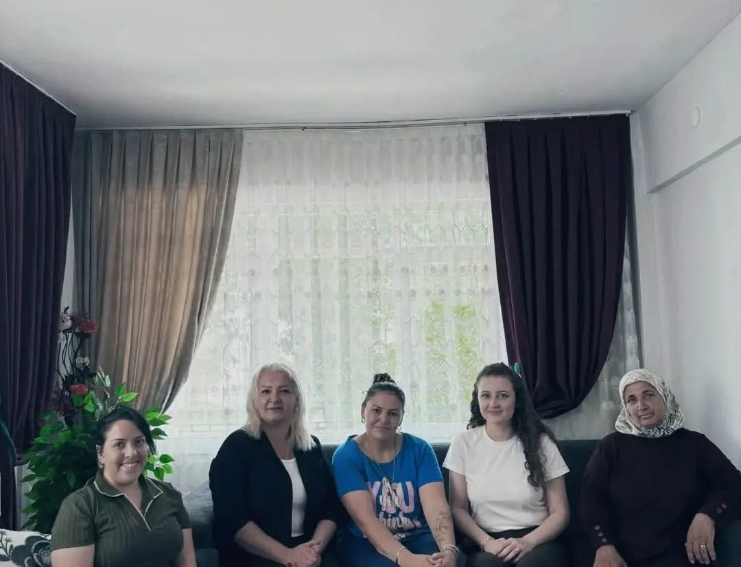 Ak Parti Efeler’de Saha Çalışmalarına Devam Ediyor (5)