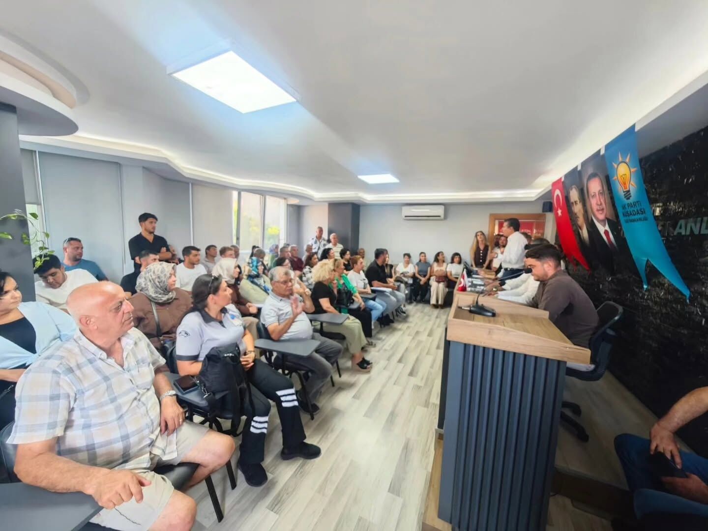 Ak Parti Kuşadası Teşkilatından Birlik Ve Beraberlik Mesajı.. Danışma Meclisi Toplandı (5)