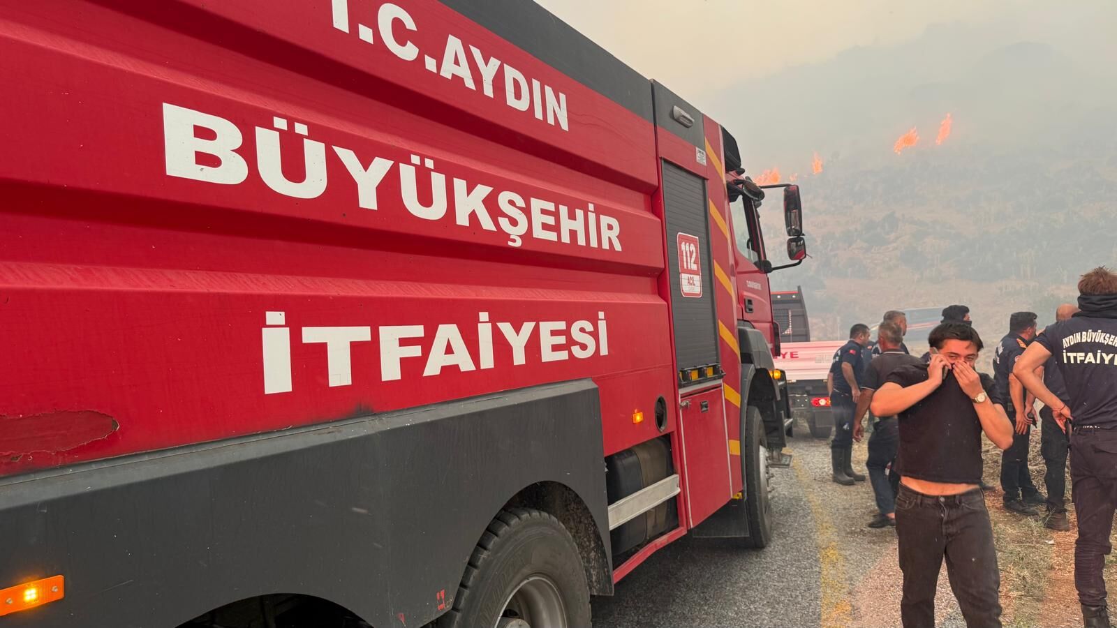 Aydın Büyükşehir Ekipleri Çine’deki Yangında Canla Başla Çalışıyor (2)