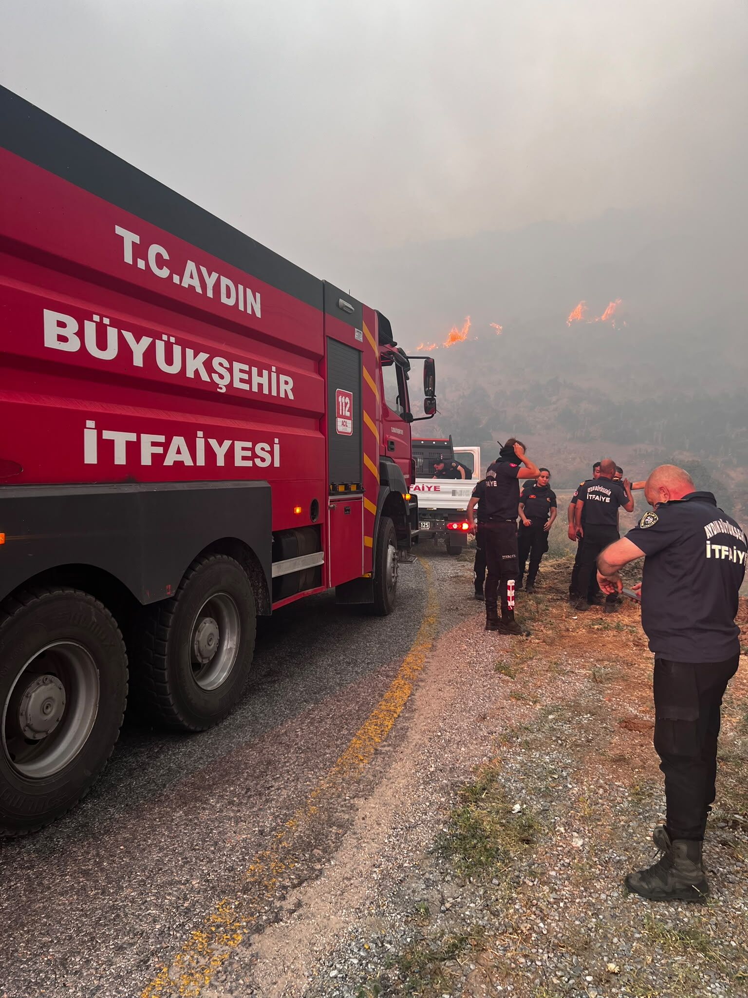 Aydın Büyükşehir Ekipleri Çine’deki Yangında Canla Başla Çalışıyor (6)