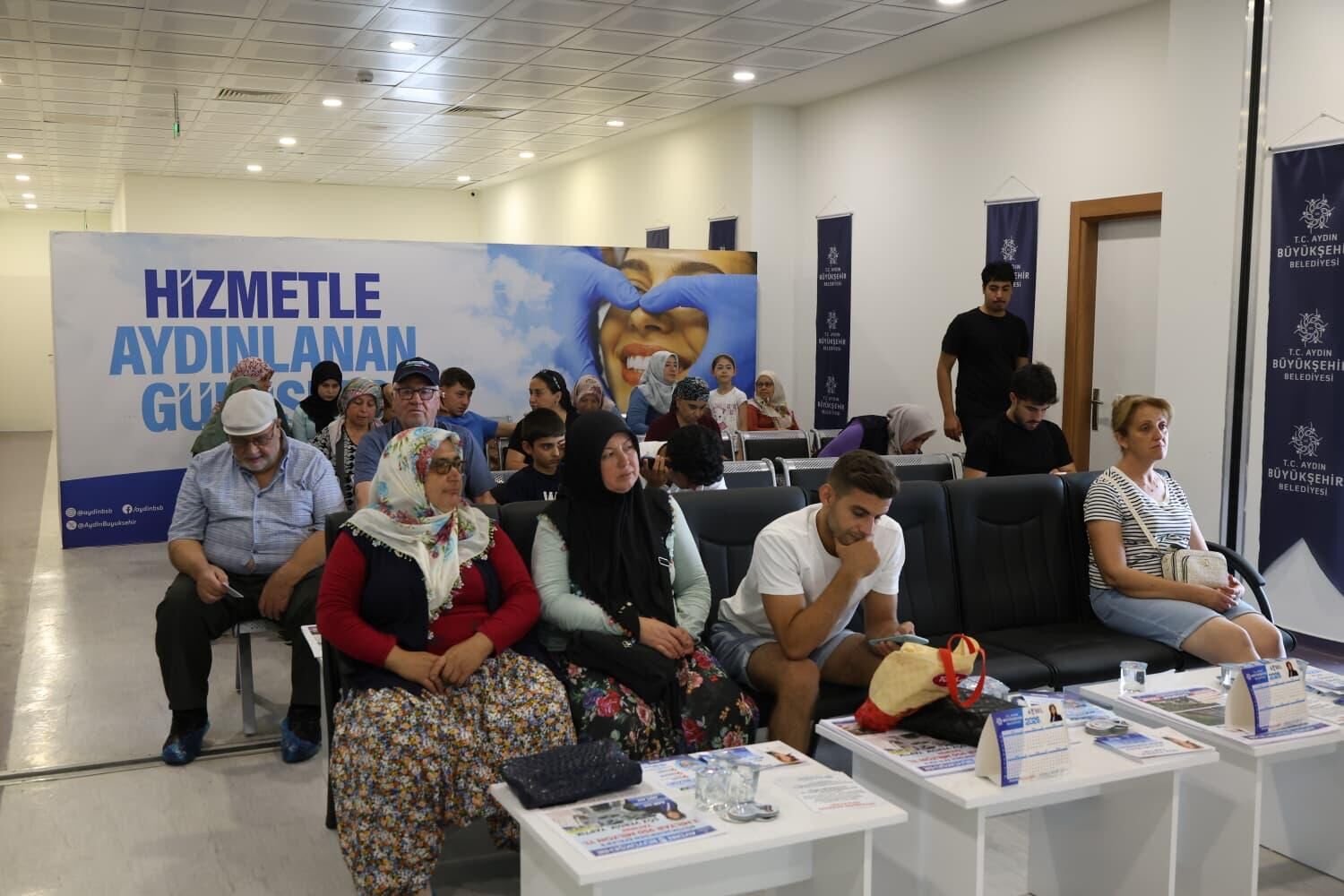 Aydın Büyükşehir’den Sağlık Seferberliği.. Ücretsiz Diş Tedavisi Hizmeti Sürüyor (1)