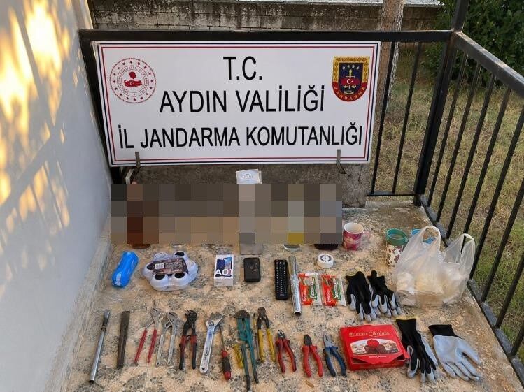 Aydın’da 2 kişi balkonda basıldı