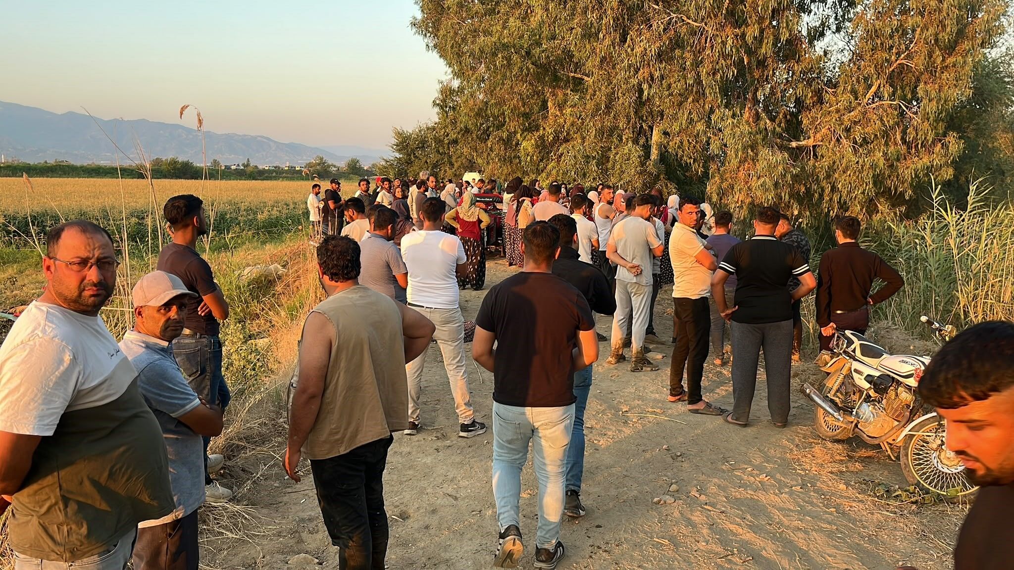 Aydın’da Menderes Nehri’ne giren 2 çocuktan haber alınamıyor, aileler perişan
