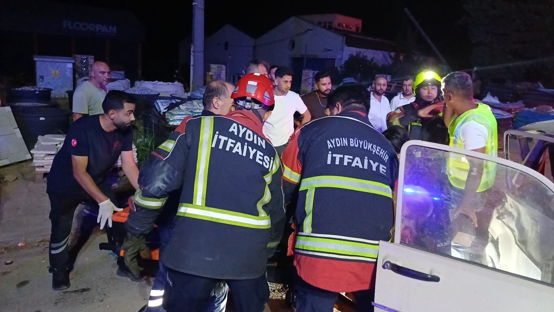 Aydın'da Zincirleme Trafik Kazası 3 Yaralı (3)