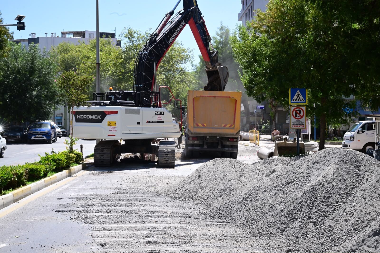 Başkan Çerçioğlu Yatırımlara Ara Vermiyor.. Aydın’ın Dört Bir Yanında Altyapı Devrimi (1)