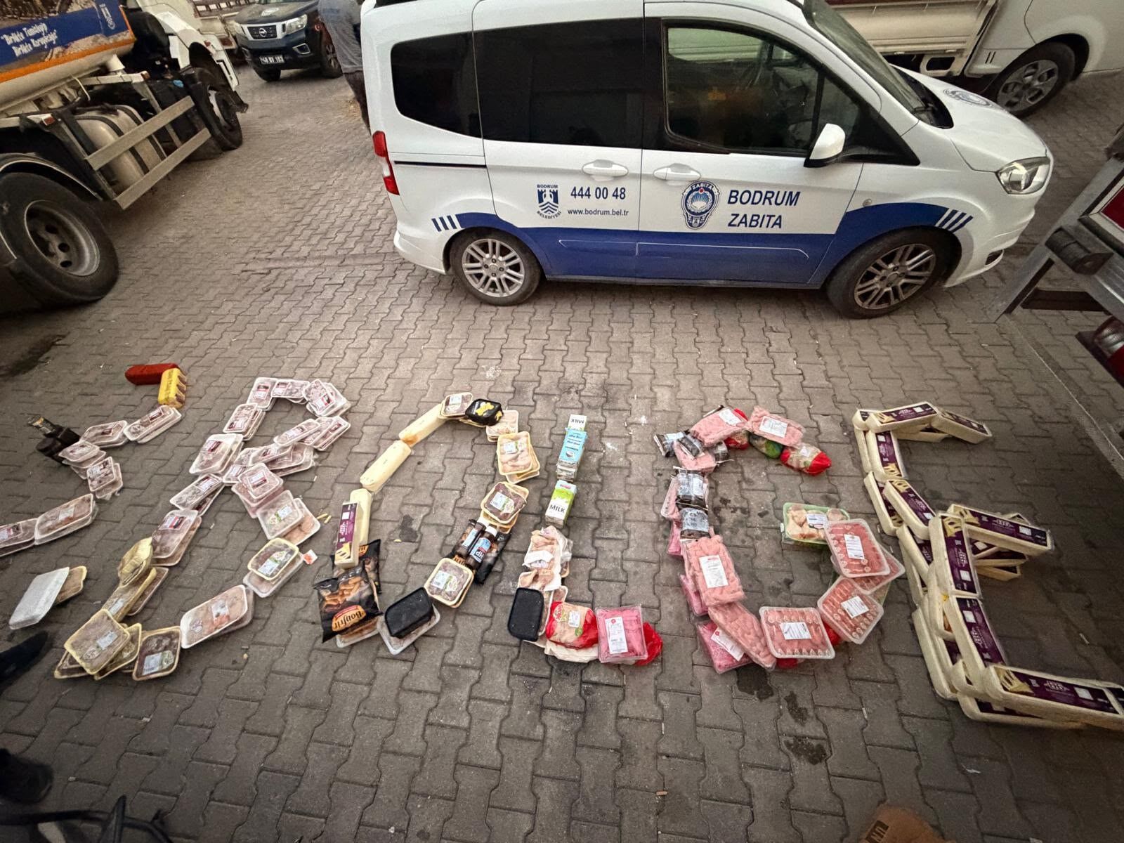 Bu Gıdaları Vatandaşa Yedireceklerdi (2)