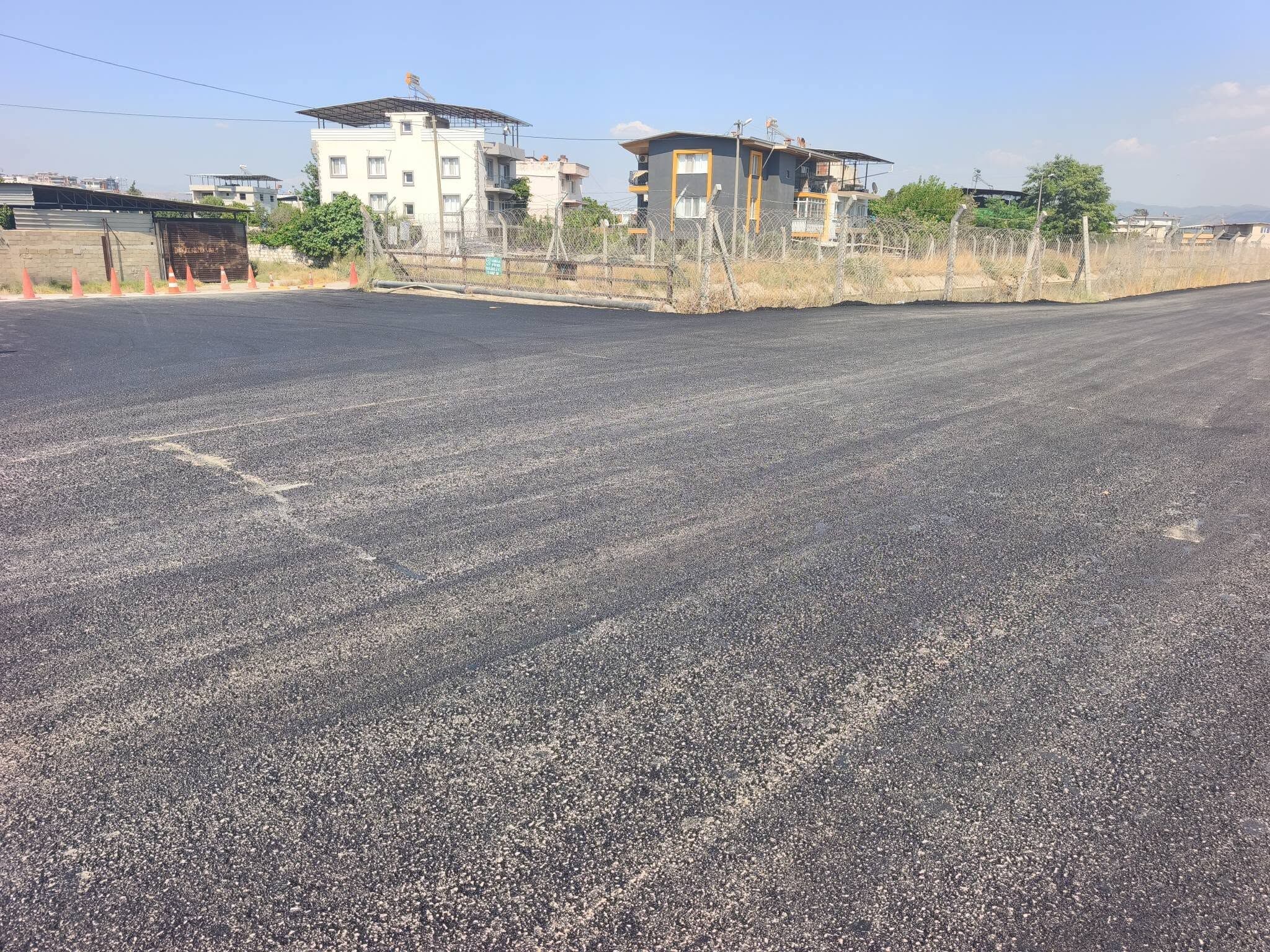 Efeler’de Ovaeymir Kanal Yolu Tamamlandı; Muhtardan Çerçioğlu’na Teşekkür Mesajı (5)