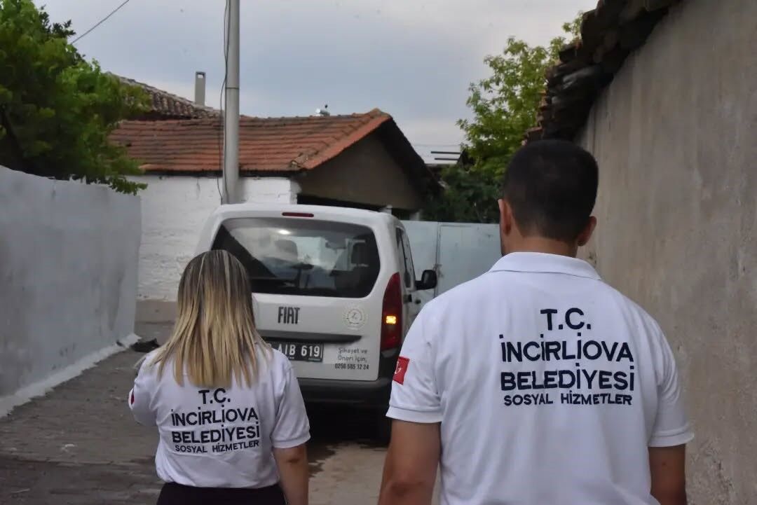 İncirliova Belediyesi'nden Ihtiyaç Sahibi Vatandaşlara Hasta Yatağı Desteği (3)