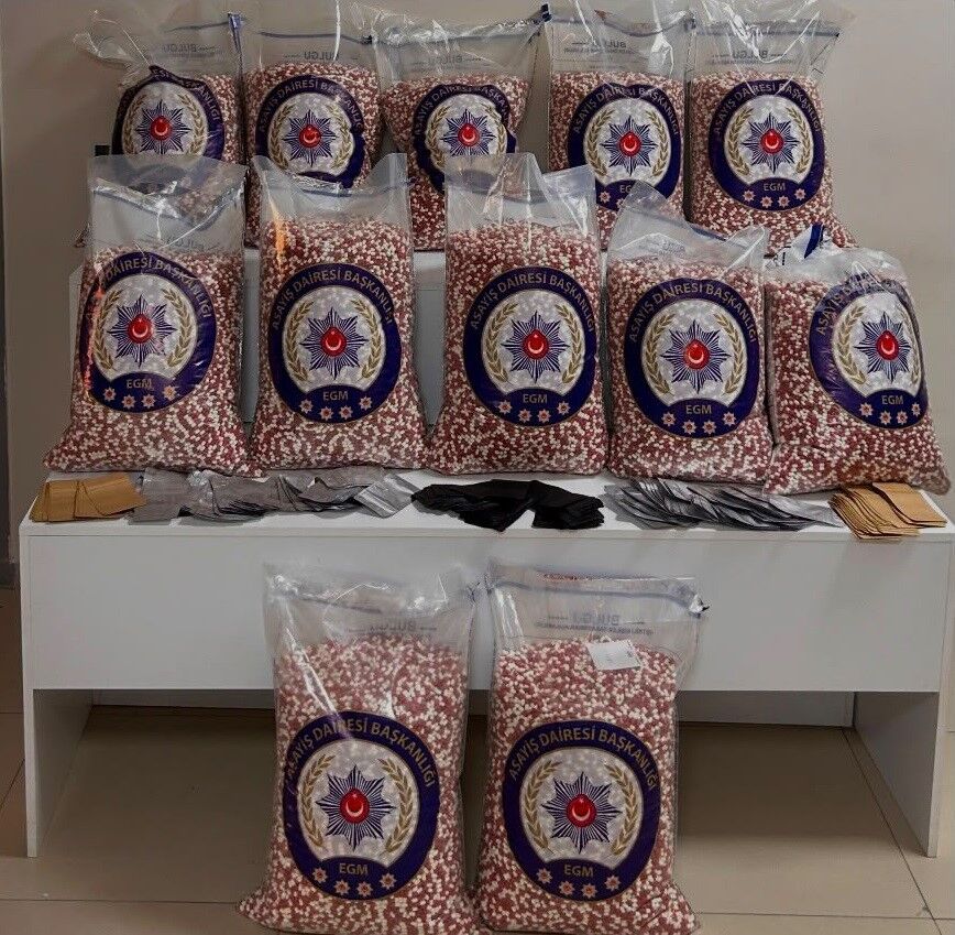 Önce Taksi, Sonra Eve Baskın (2)