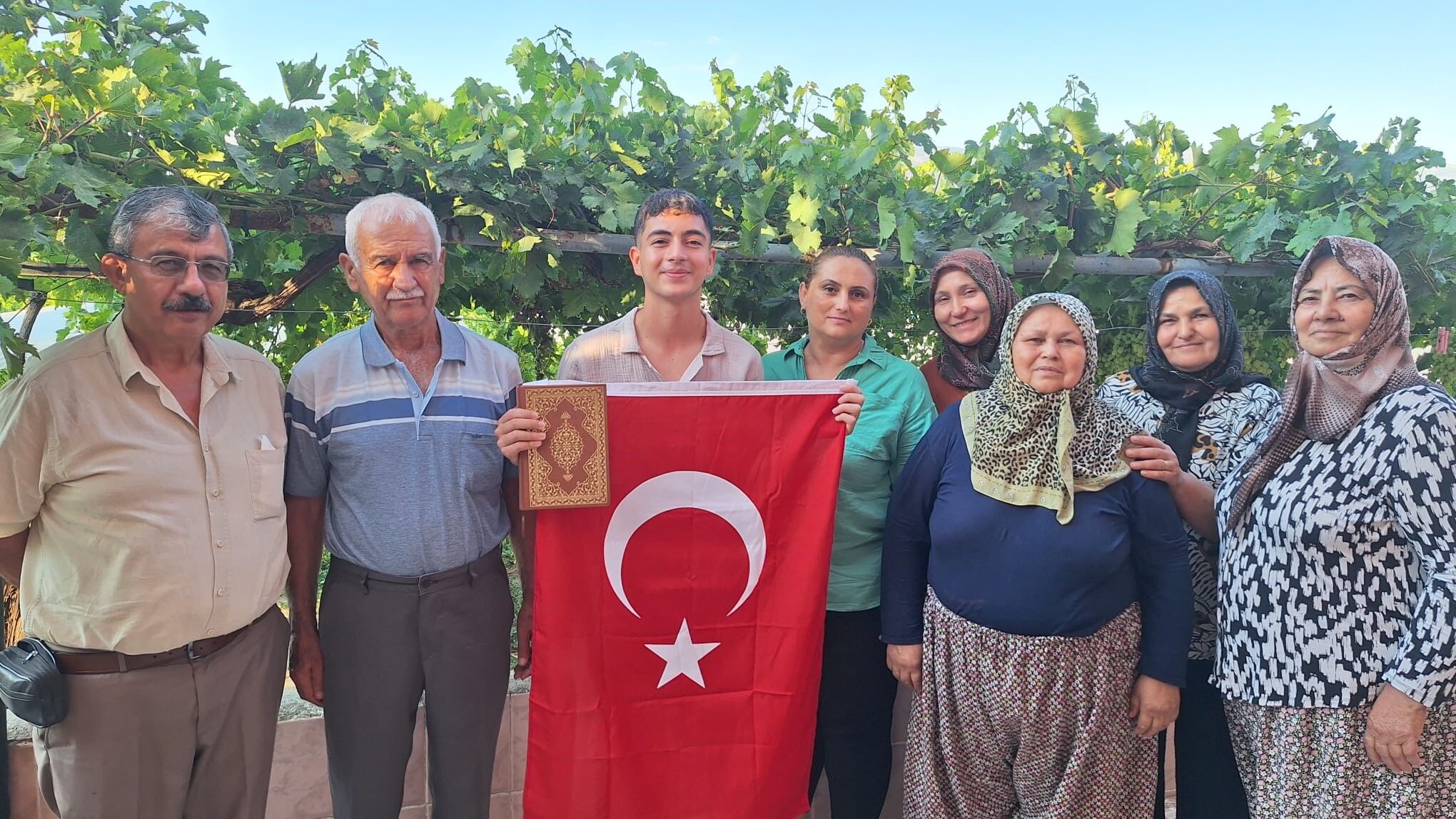 11. Sınıf Öğrencisi Umre Ödülü Kazandı (3)