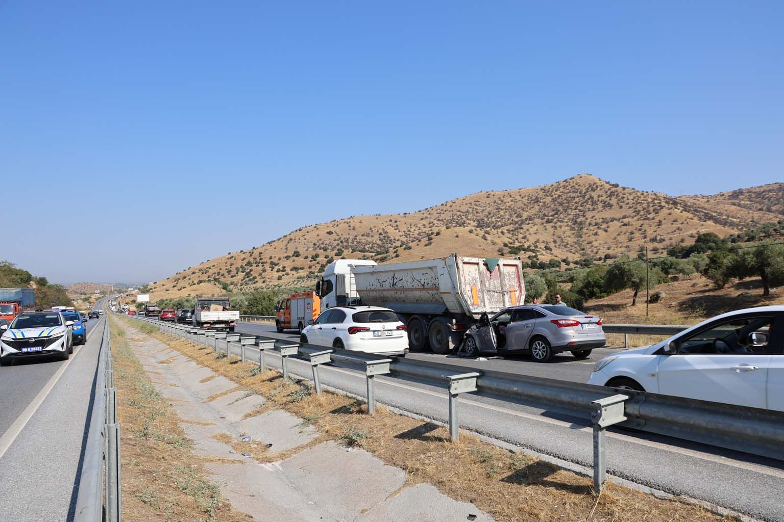 Aydın-Muğla yolu kilit