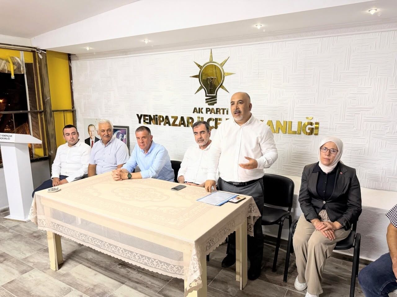 Aydın Siyasetinde Ak Parti Rüzgarı.. Yeni Üyelere Rozet Takıldı (2)
