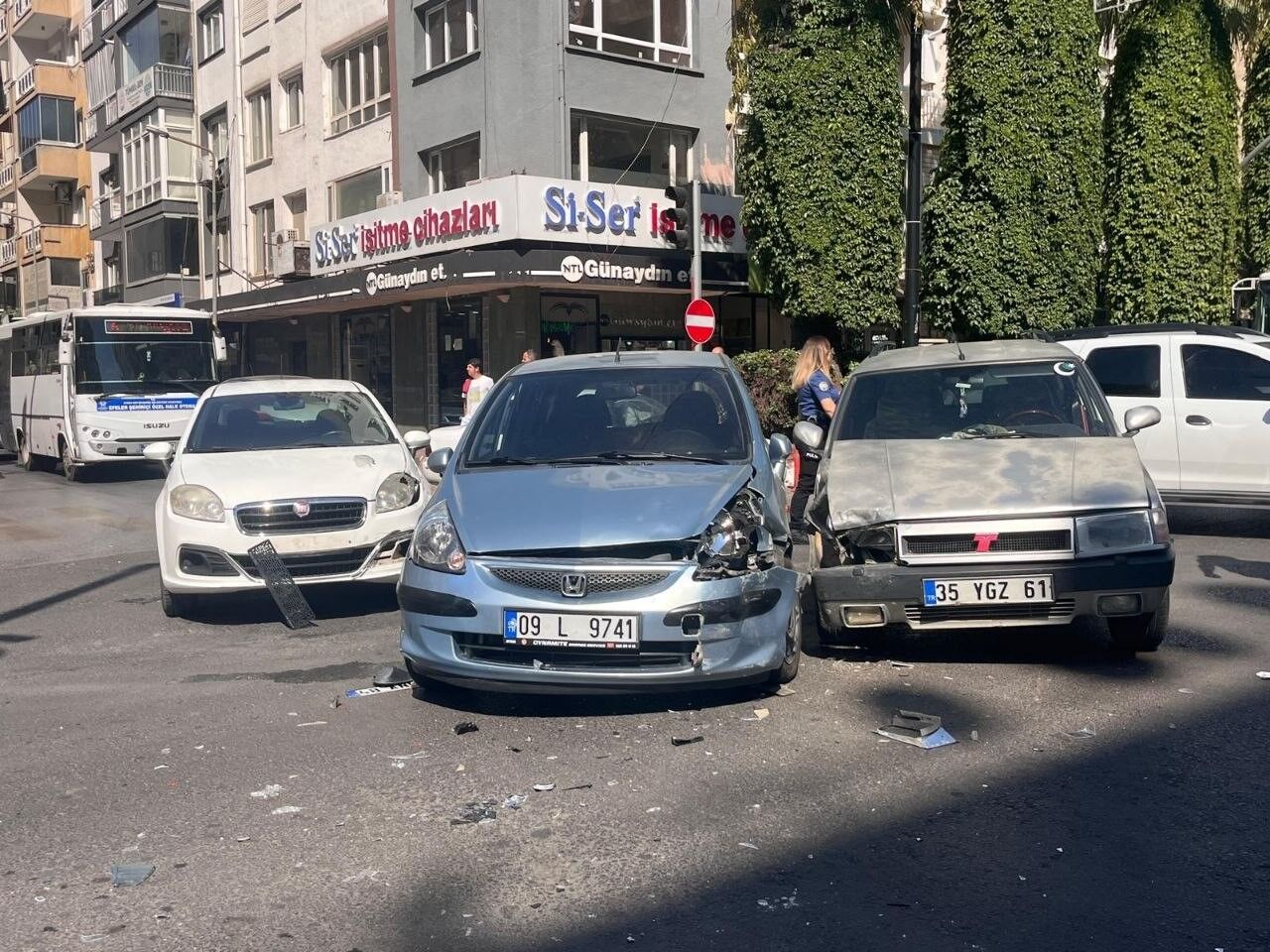 Aydın’da Zincirleme Trafik Kazası (1)-2