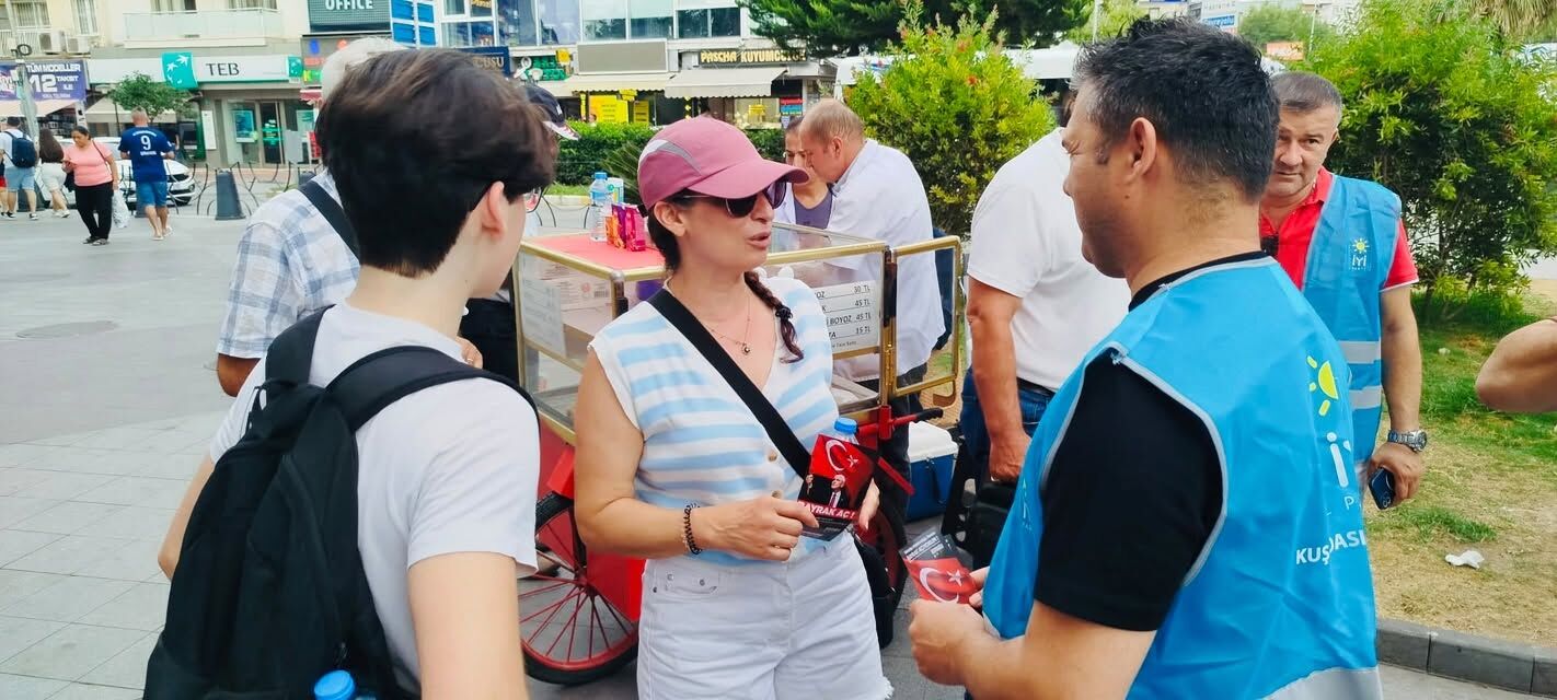 Behçet Alp’ten Kuşadalılara Çağrı Büyük Bayrak Mitinginde Buluşalım (2)