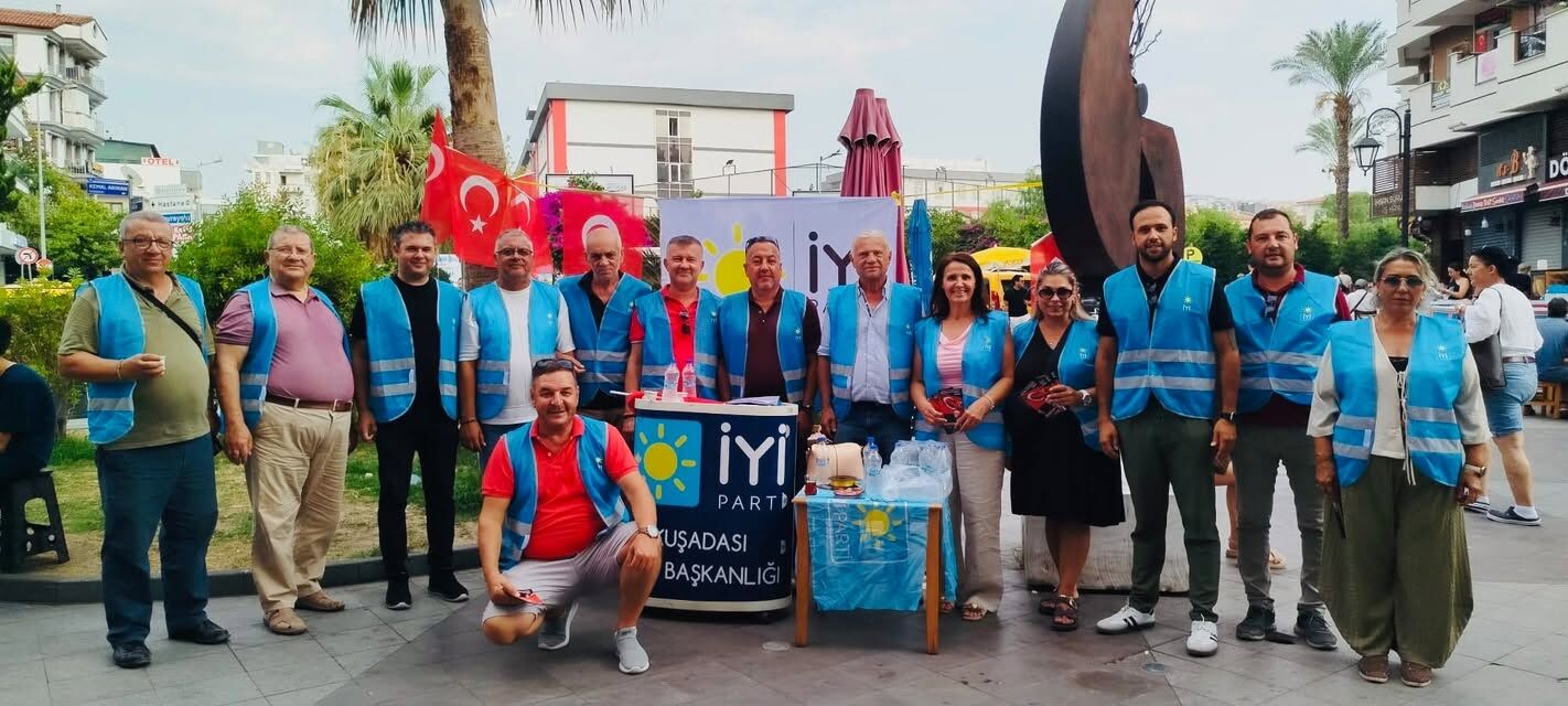 Behçet Alp’ten Kuşadalılara Çağrı Büyük Bayrak Mitinginde Buluşalım (5)