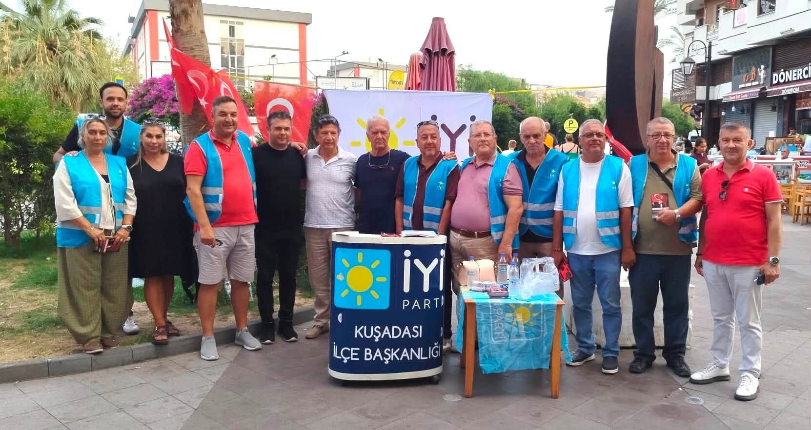 Behçet Alp’ten Kuşadalılara Çağrı Büyük Bayrak Mitinginde Buluşalım (7)